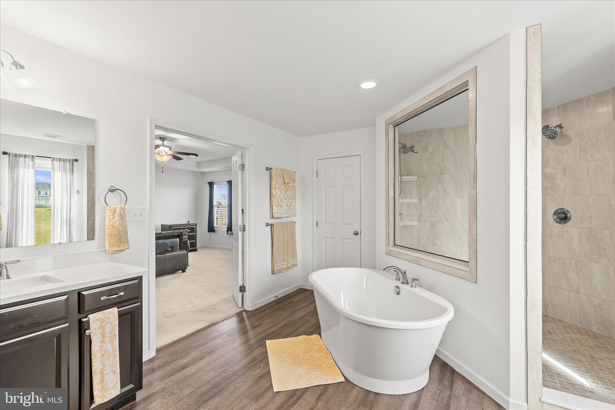 HAMILTON'S OVERLOOK - Residential