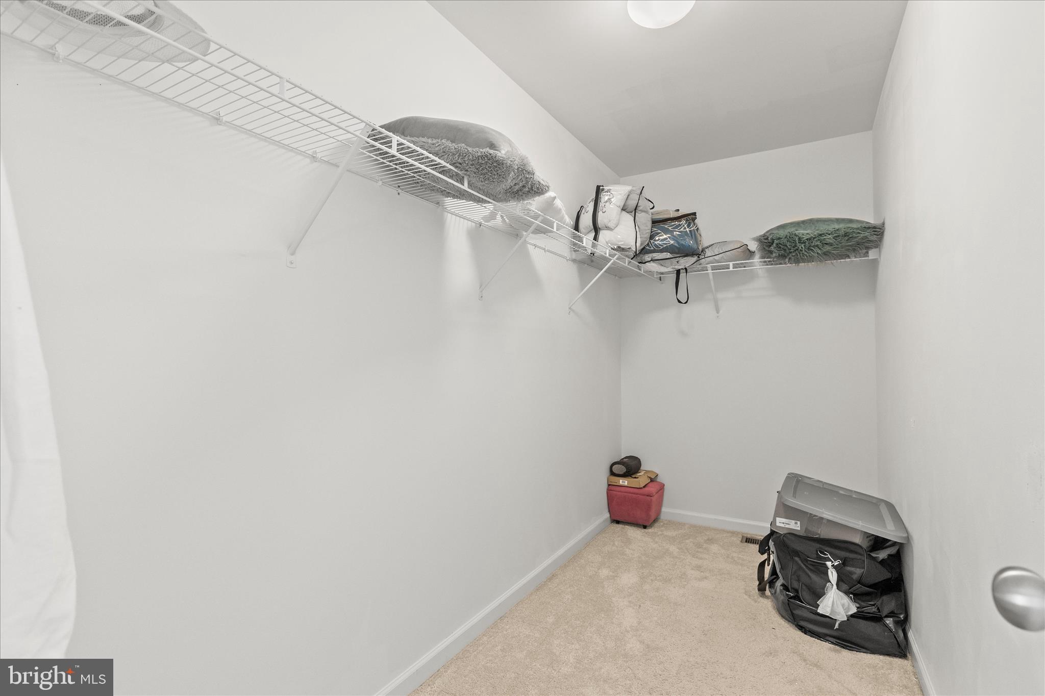 HAMILTON'S OVERLOOK - Residential