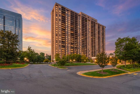 Photo of 3701 S George Mason Drive #205N, FALLS CHURCH, VA 22041 (MLS # VAFX2344456)
