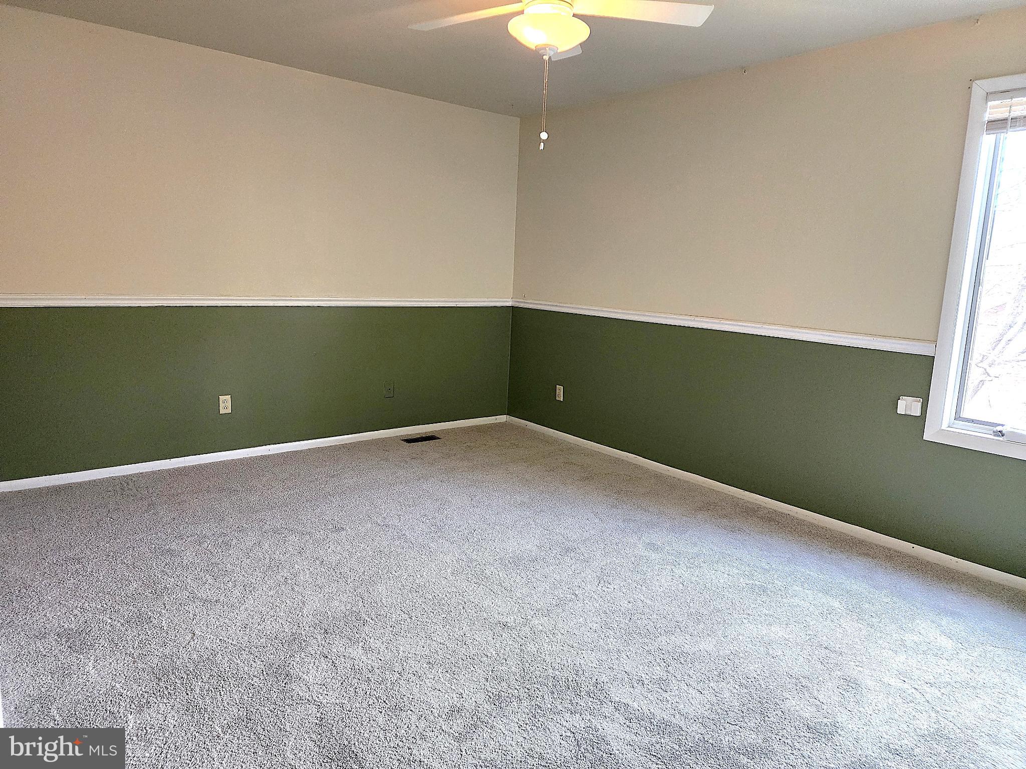 FAIRWAY FALLS - Residential