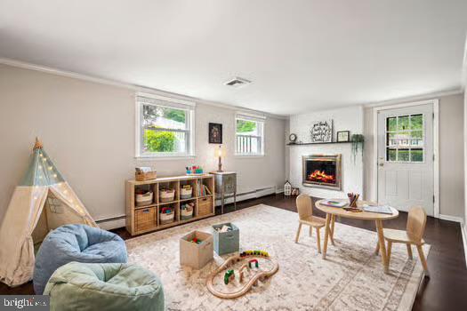 WESTTOWN ACRES - Residential