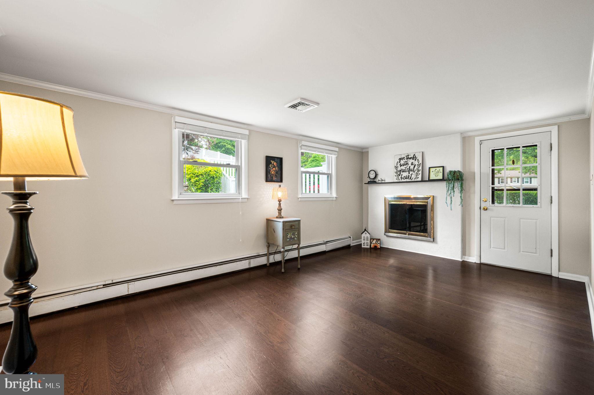 WESTTOWN ACRES - Residential