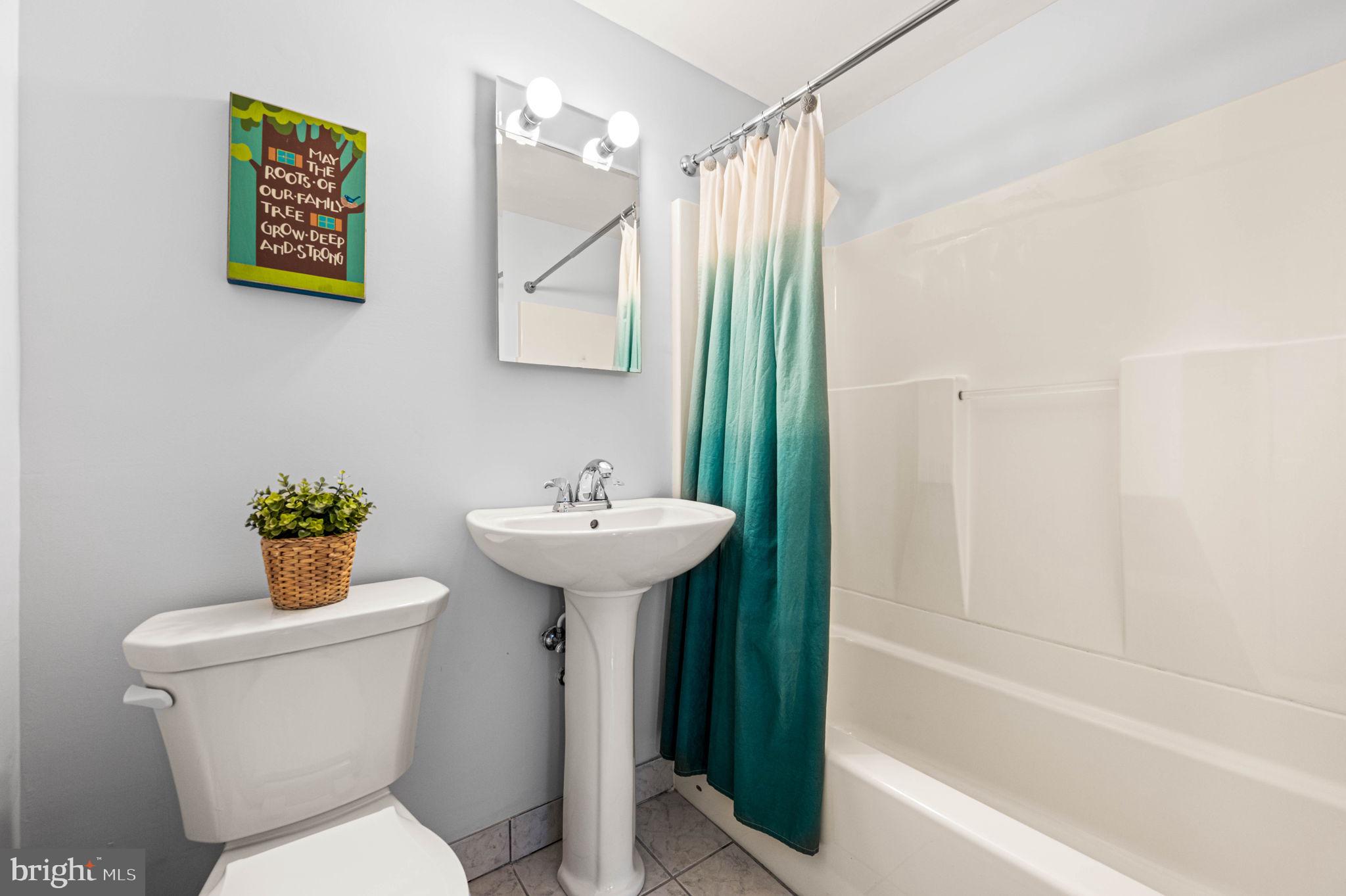 WESTTOWN ACRES - Residential
