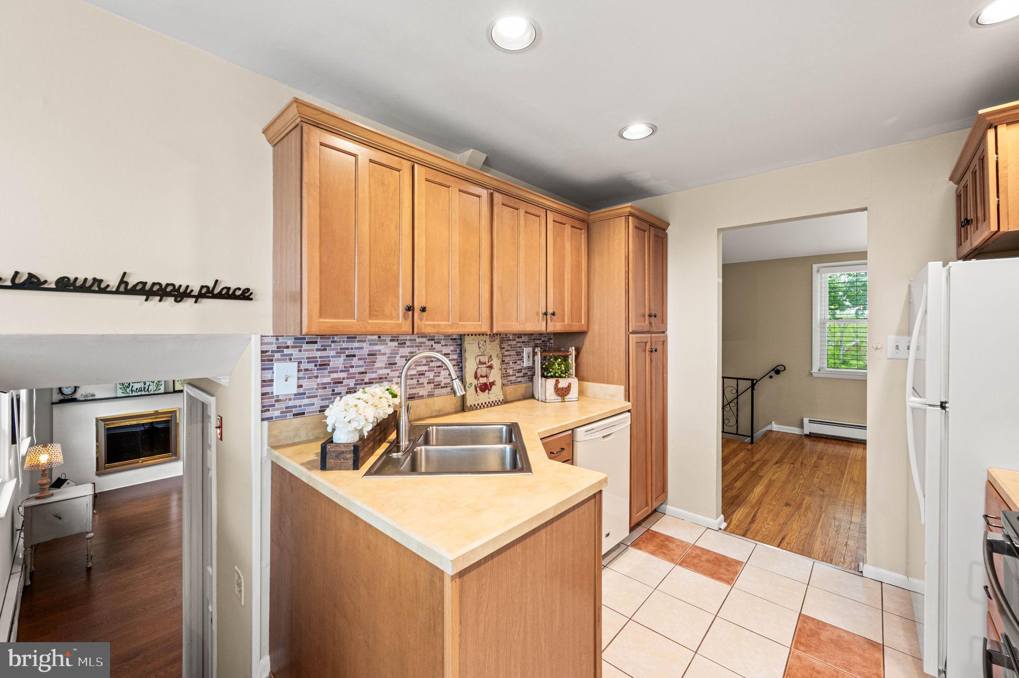 WESTTOWN ACRES - Residential