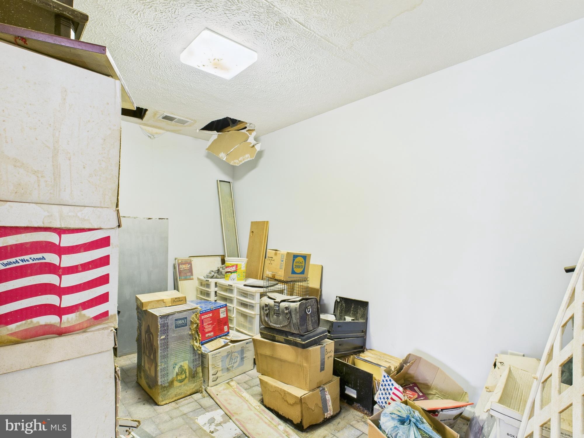 ELK BRANCH - Residential