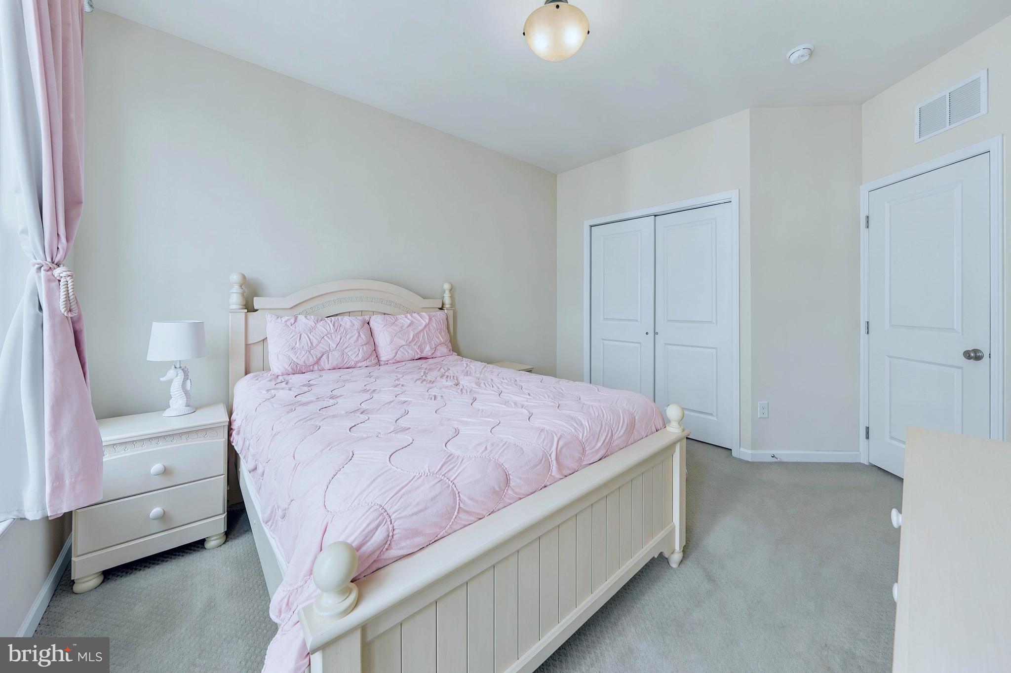 RAVENSCLIFF - Residential