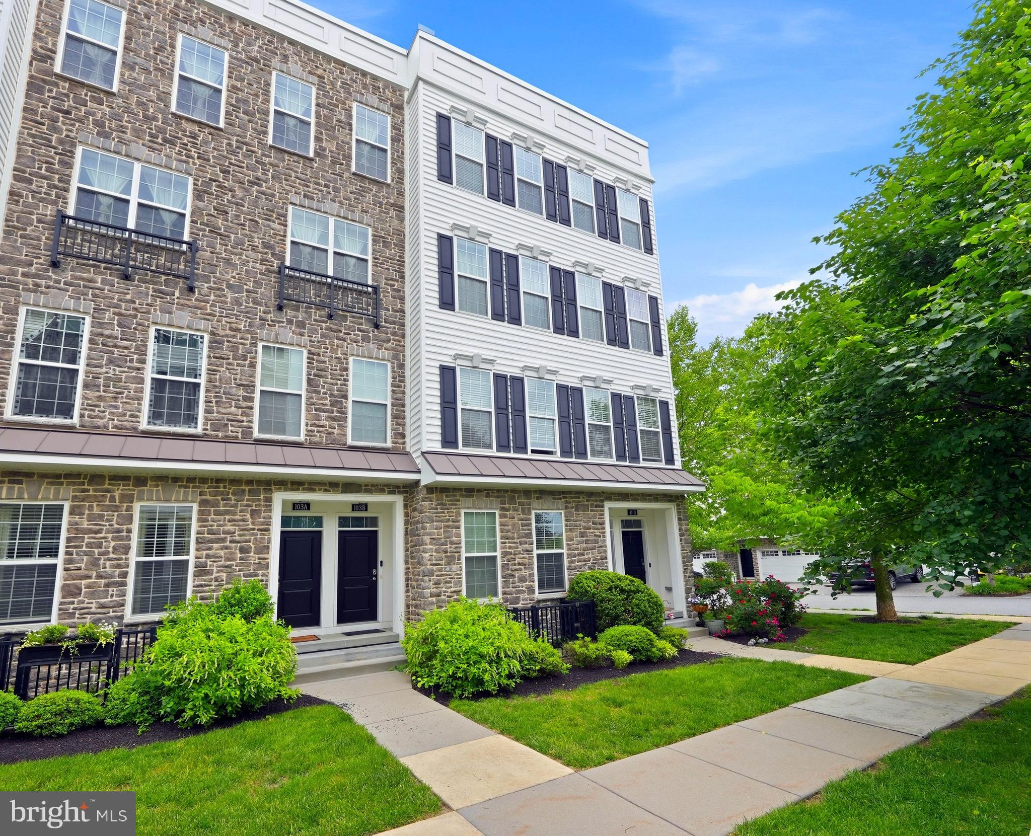 RAVENSCLIFF - Residential