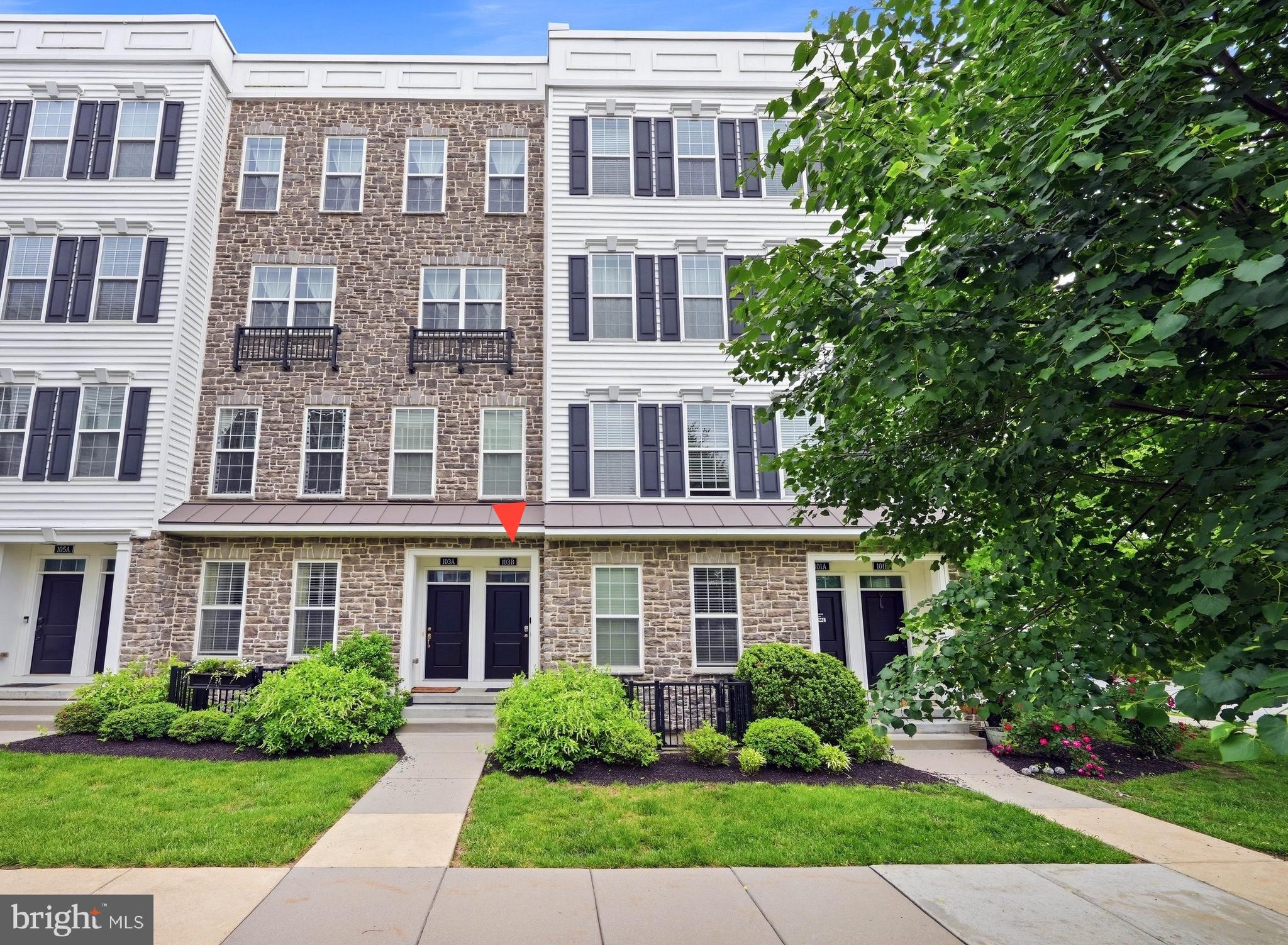 RAVENSCLIFF - Residential