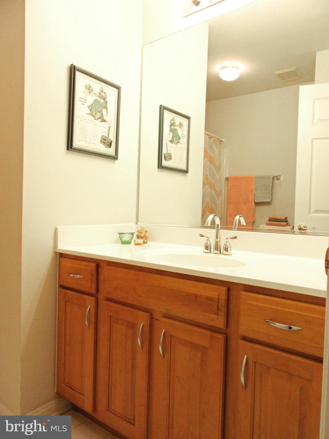 BREEZY POINT - Residential