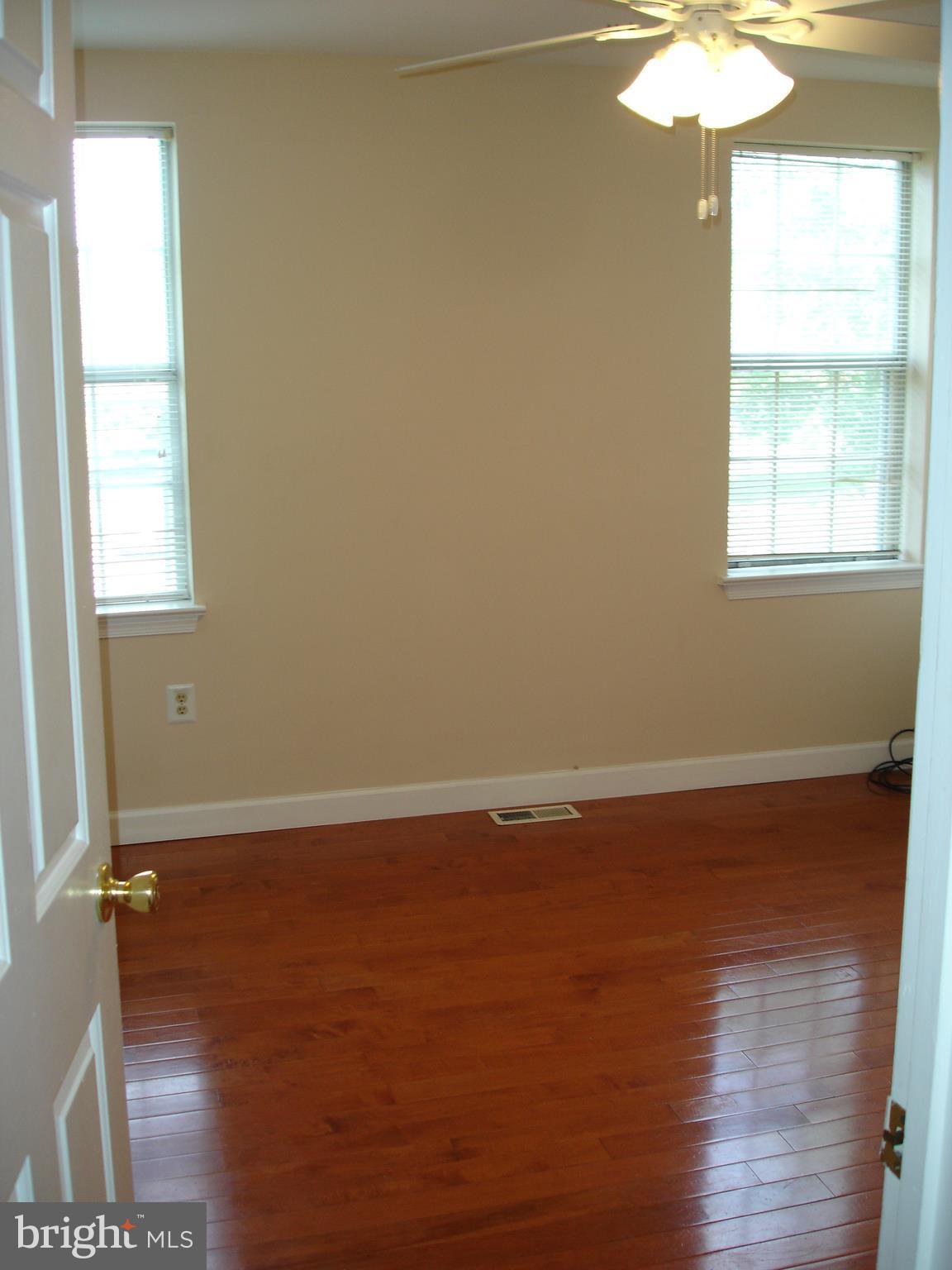 ST CHARLES SUB - WAKEFIELD - Residential