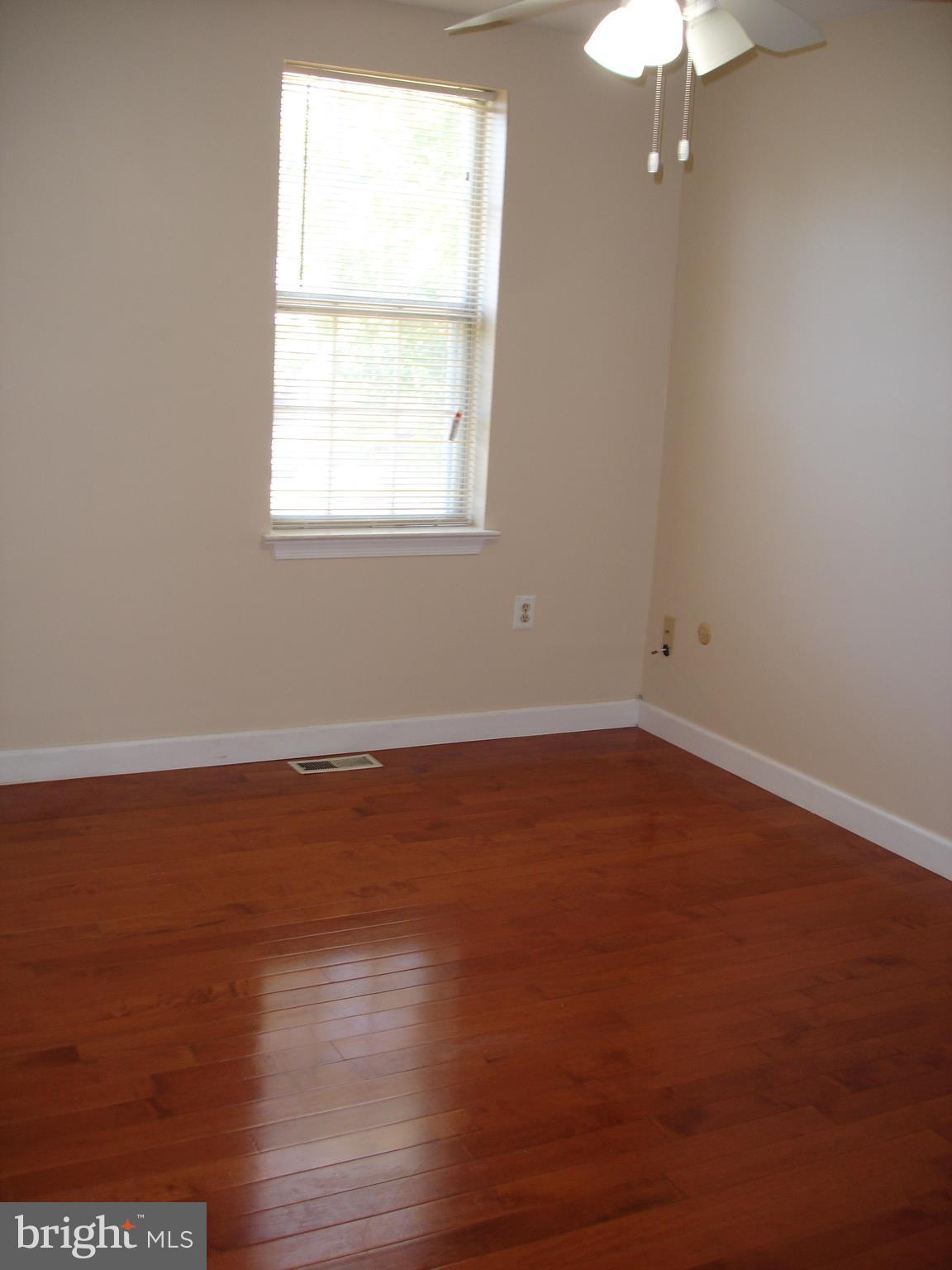 ST CHARLES SUB - WAKEFIELD - Residential