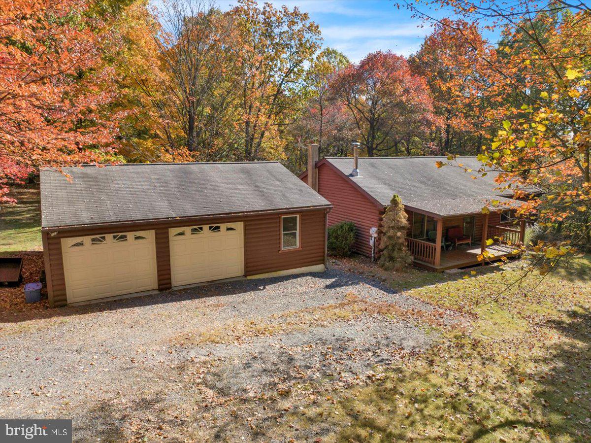 MOUNTAINEER VILLAG - Residential