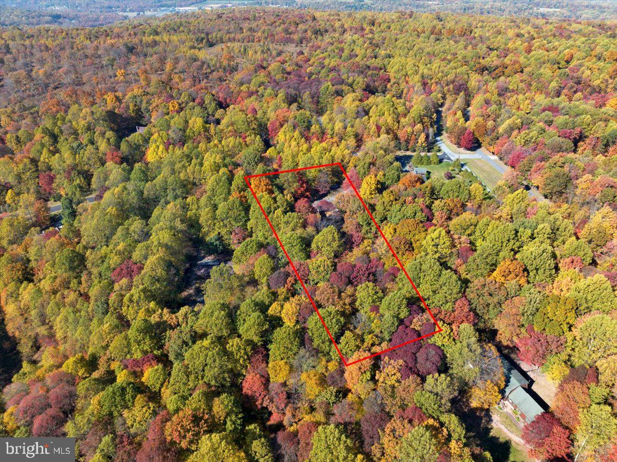 MOUNTAINEER VILLAG - Residential