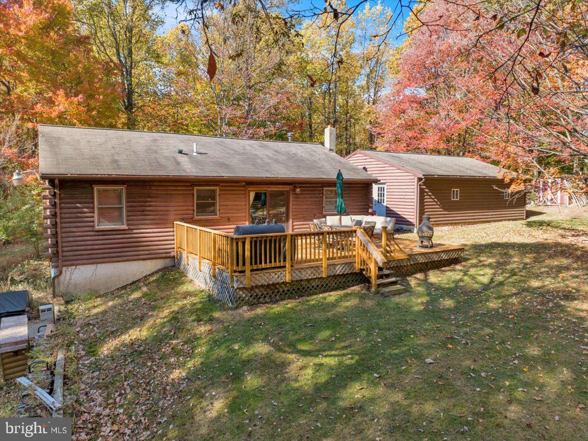 MOUNTAINEER VILLAG - Residential