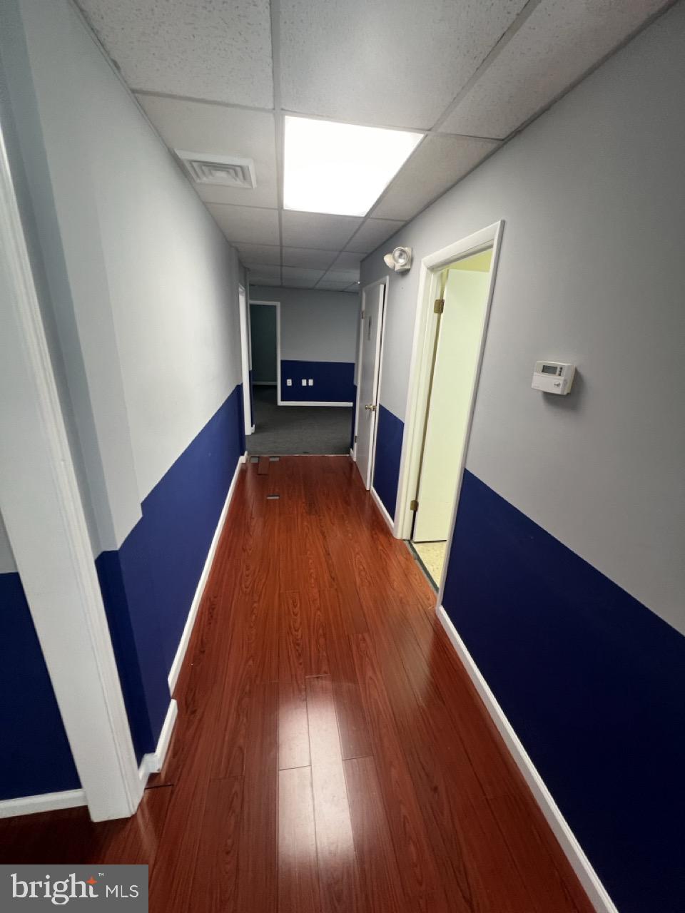 VILLAGE OF OAKLAND MILLS - Commercial Lease