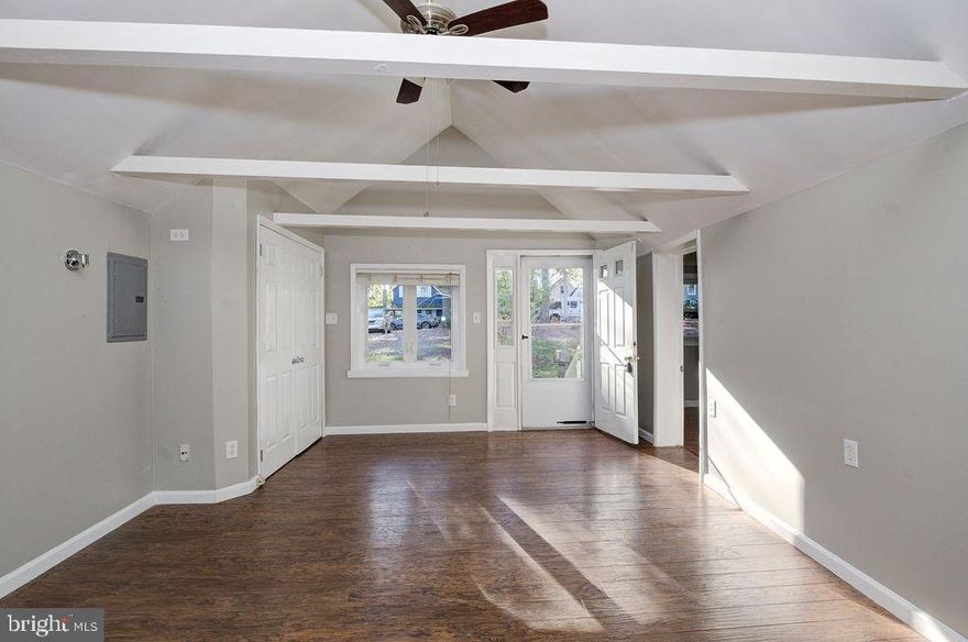 3 bed 2 bath single family home with private deck, large storage shed, off street parking, cathedral ceilings and 2 first floor bedrooms. Pets allowed on a case by case basis. 12 month minimum term. Tenants to pay all utilities.