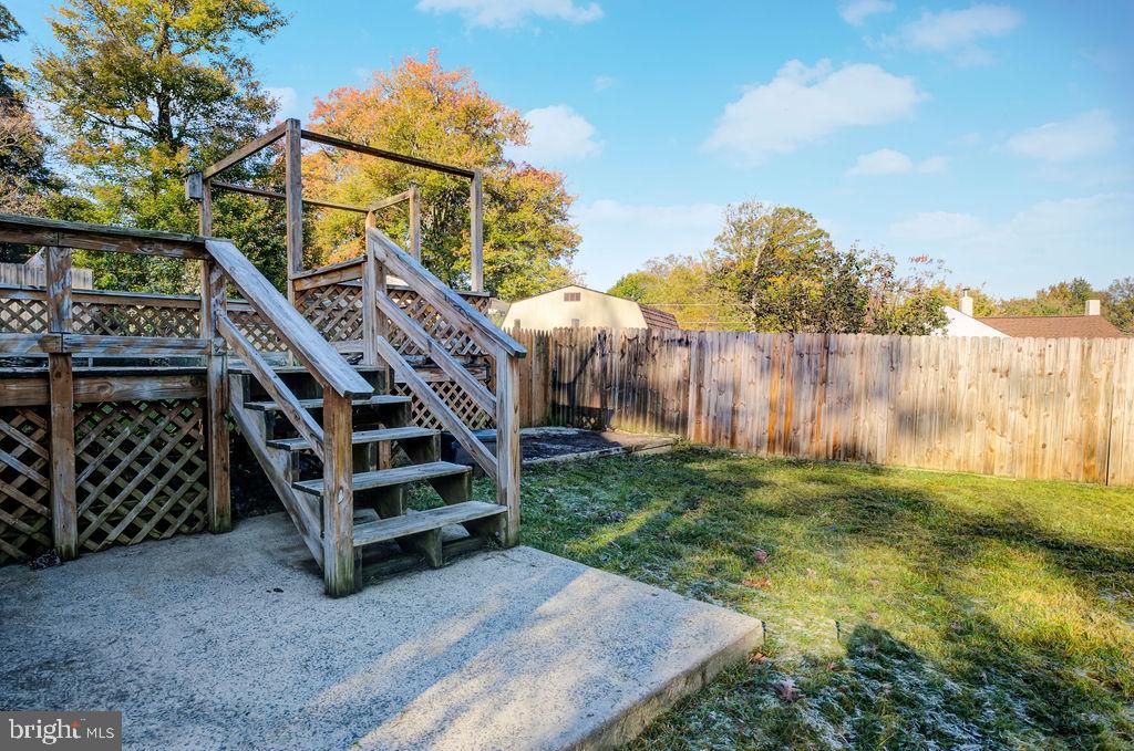 FEASTERVILLE - Residential Lease