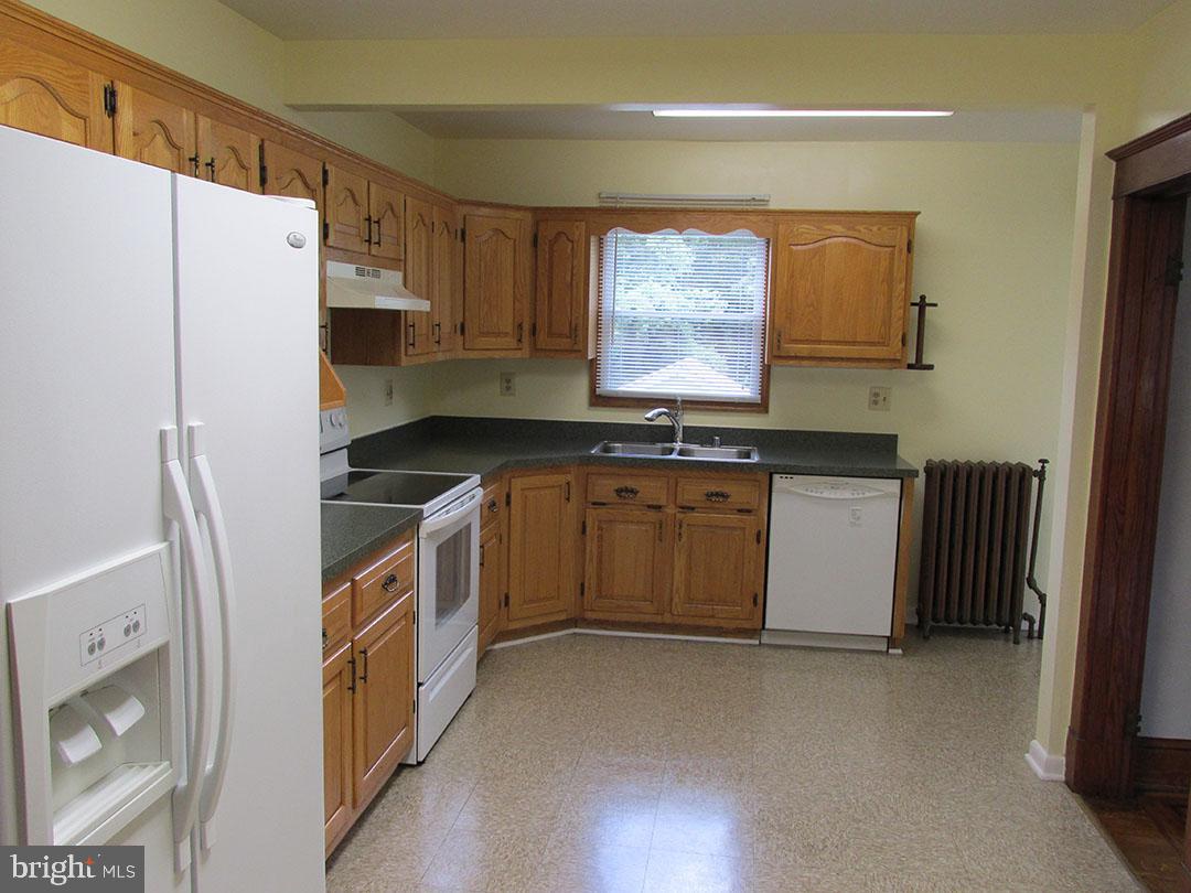 HALETHORPE - Residential Lease