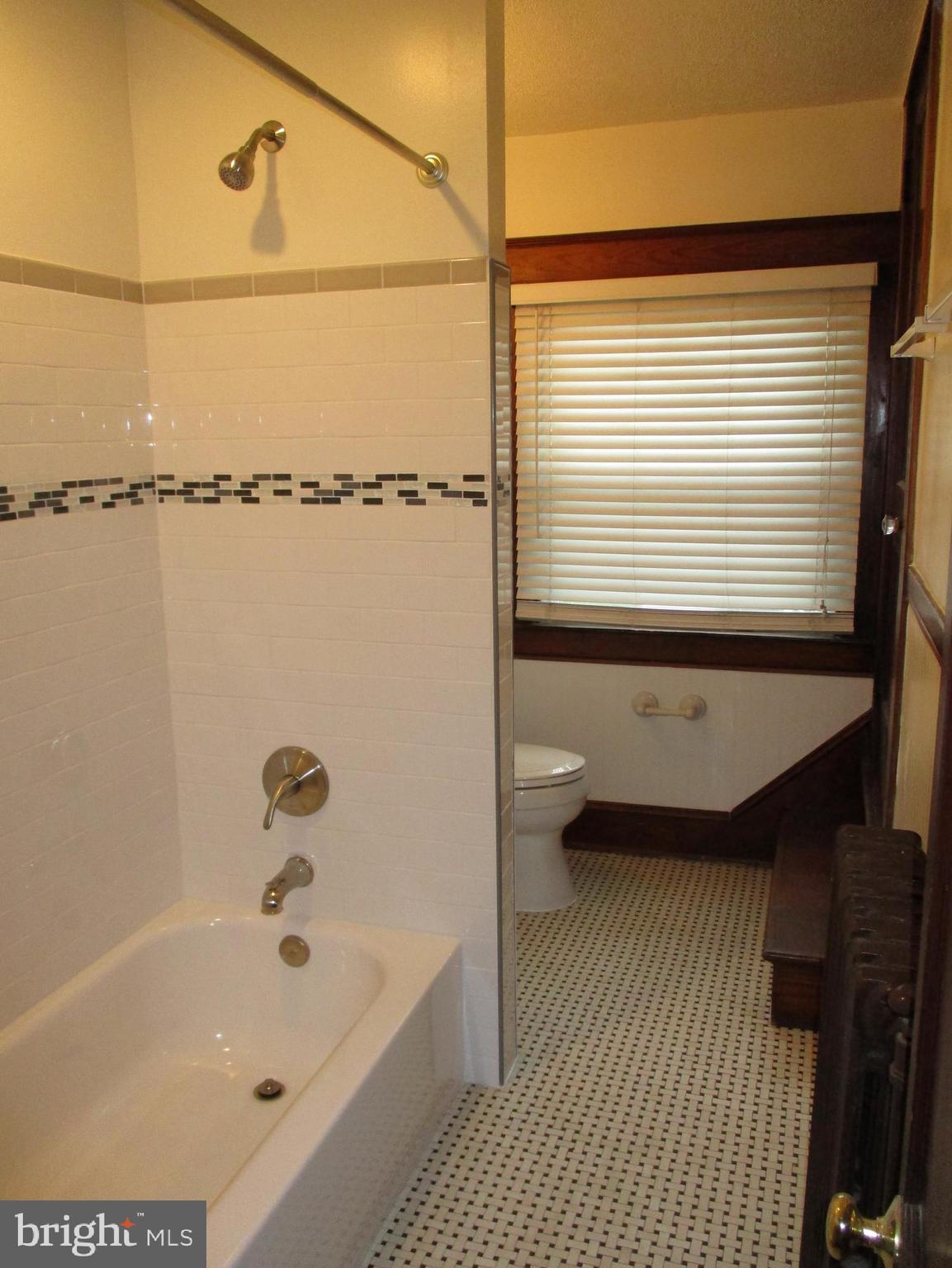 HALETHORPE - Residential Lease