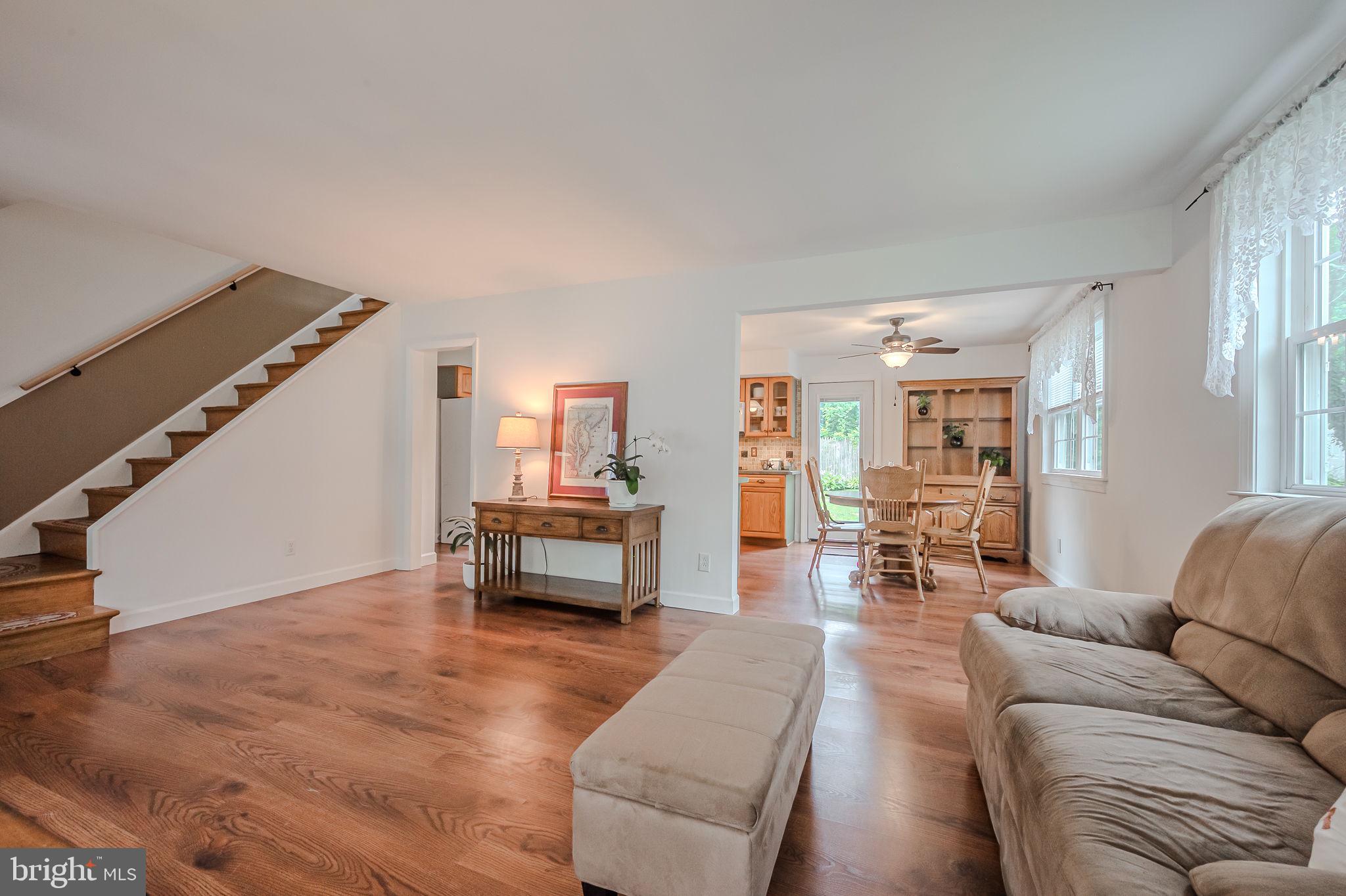 309 N DILLWYN ROAD
