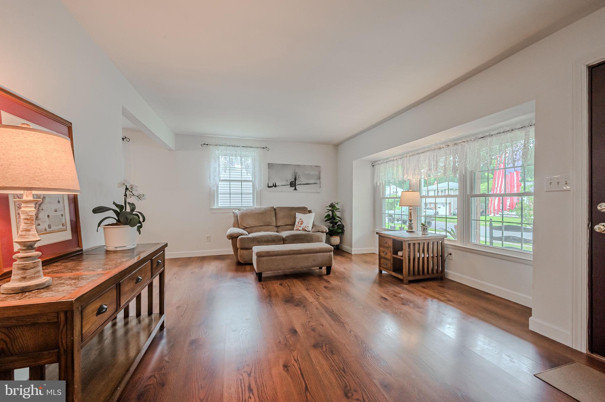 309 N DILLWYN ROAD