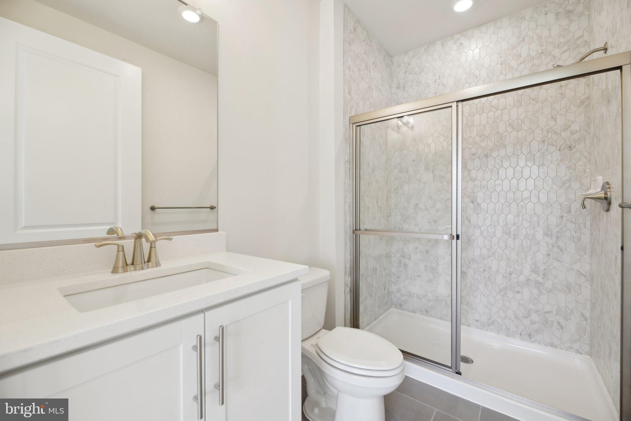 SENECA FARM - Residential