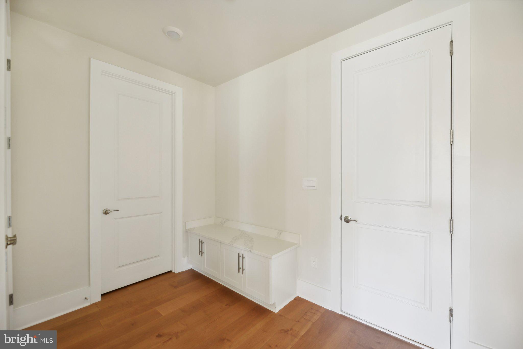 SENECA FARM - Residential