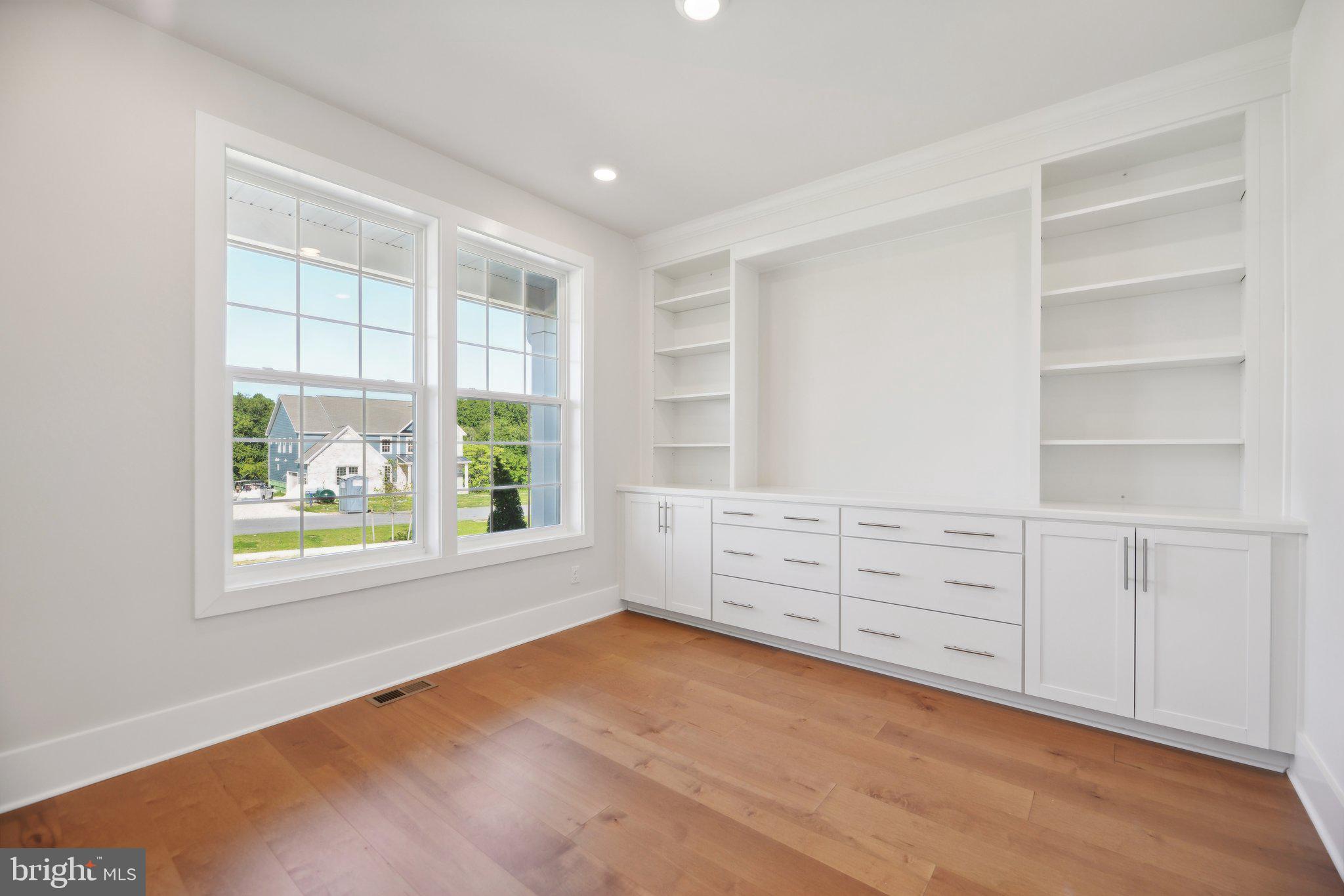 SENECA FARM - Residential