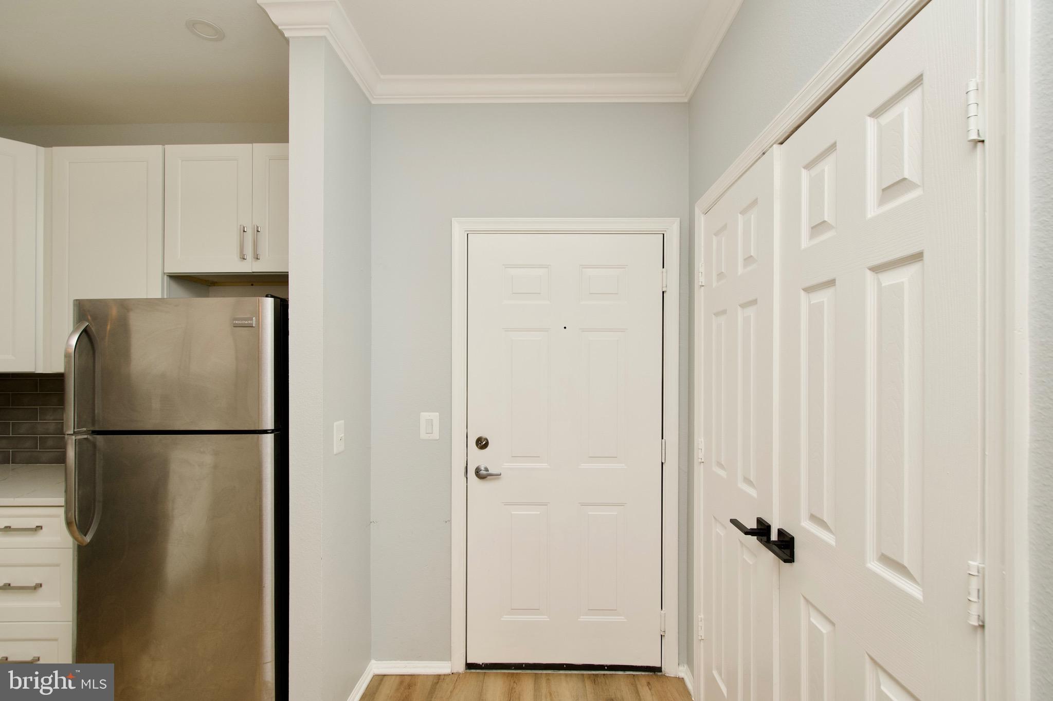 HIGH POINTE AT JEFFERSON - Residential