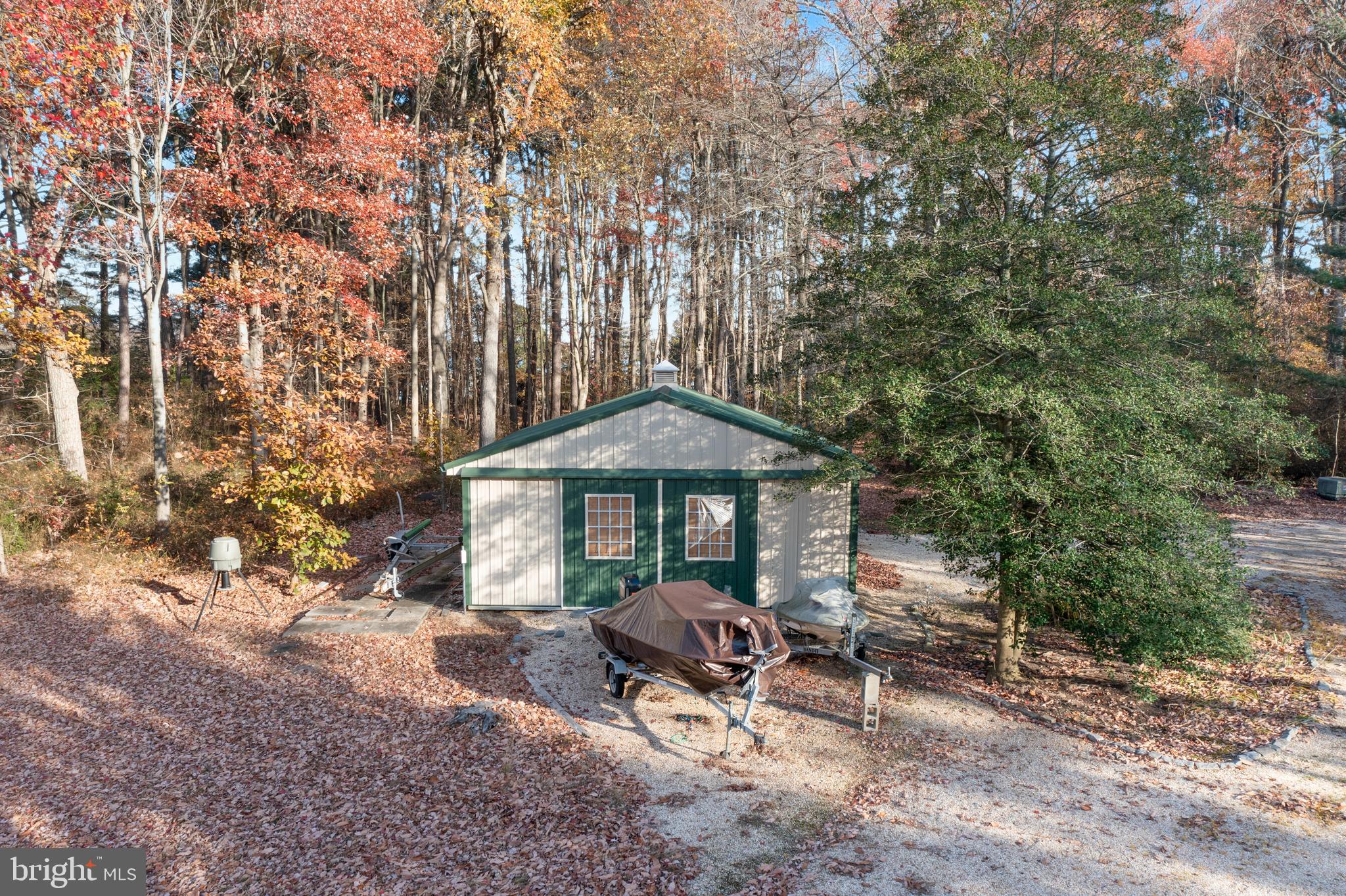 PINEY NECK - Residential