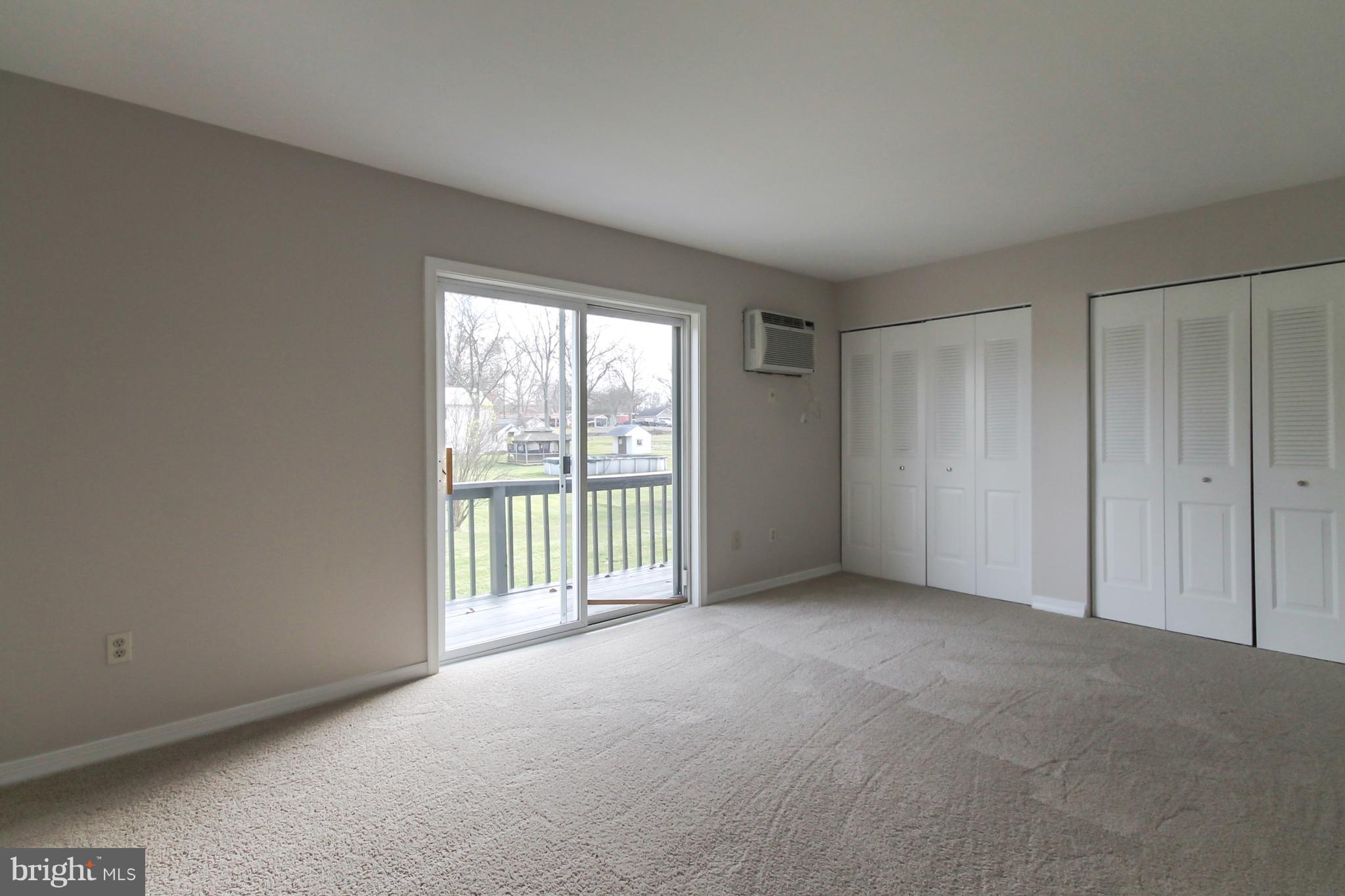 WILLOW CROSSING - Residential