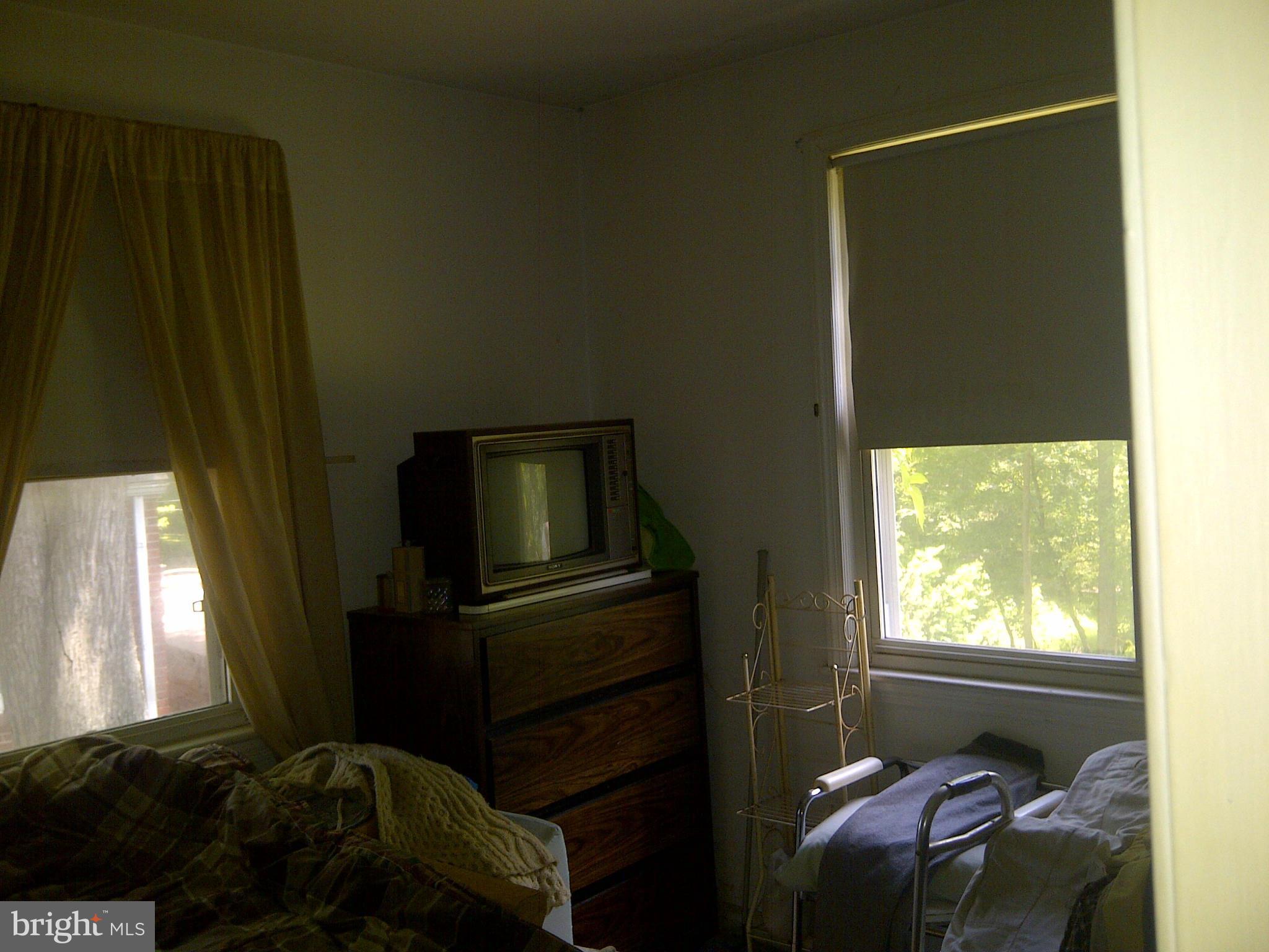 CHESTNUT HILLS - Residential