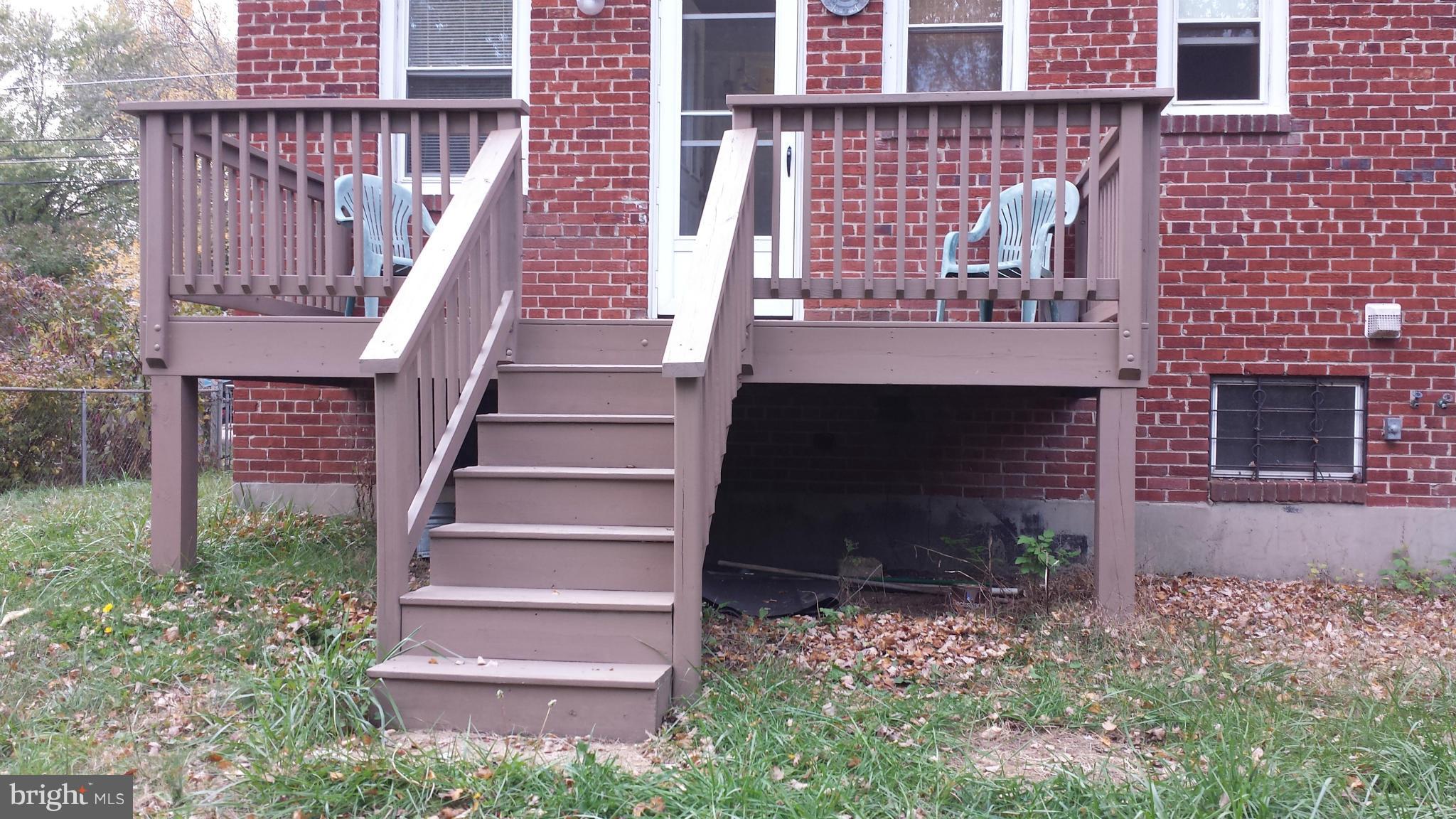 CHESTNUT HILLS - Residential