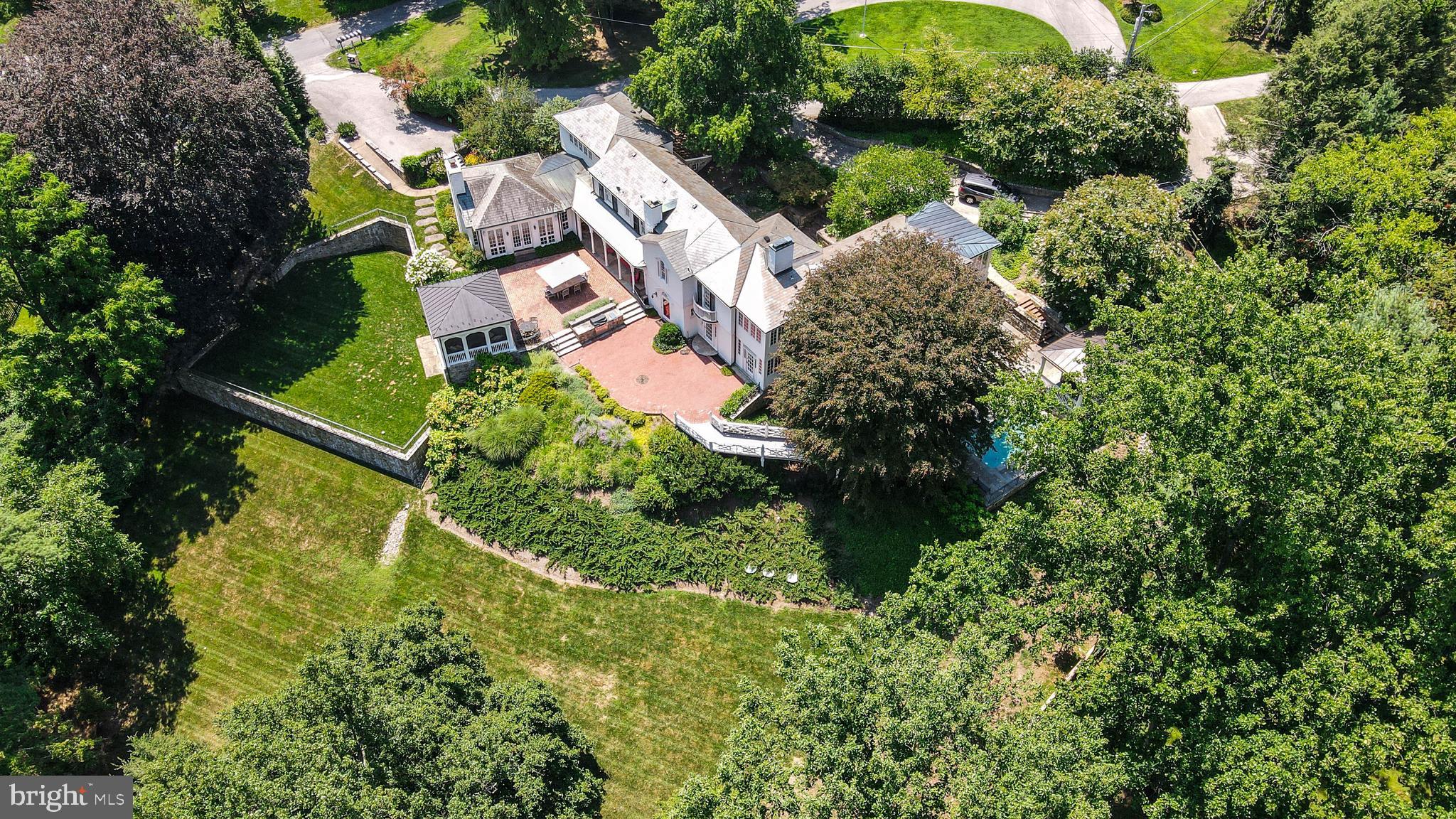 RUXTON - Residential