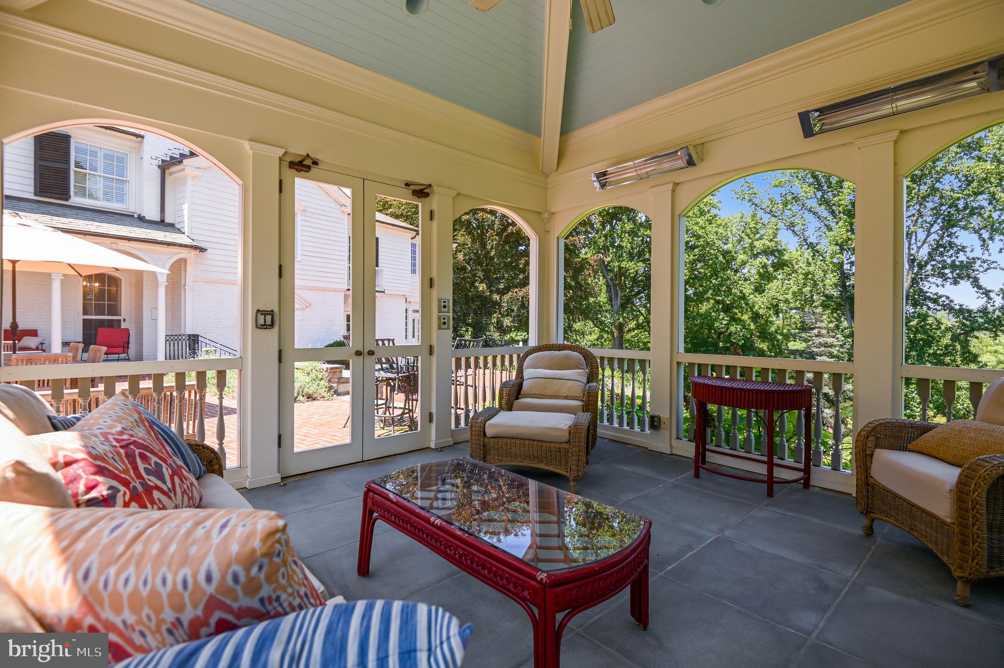 RUXTON - Residential