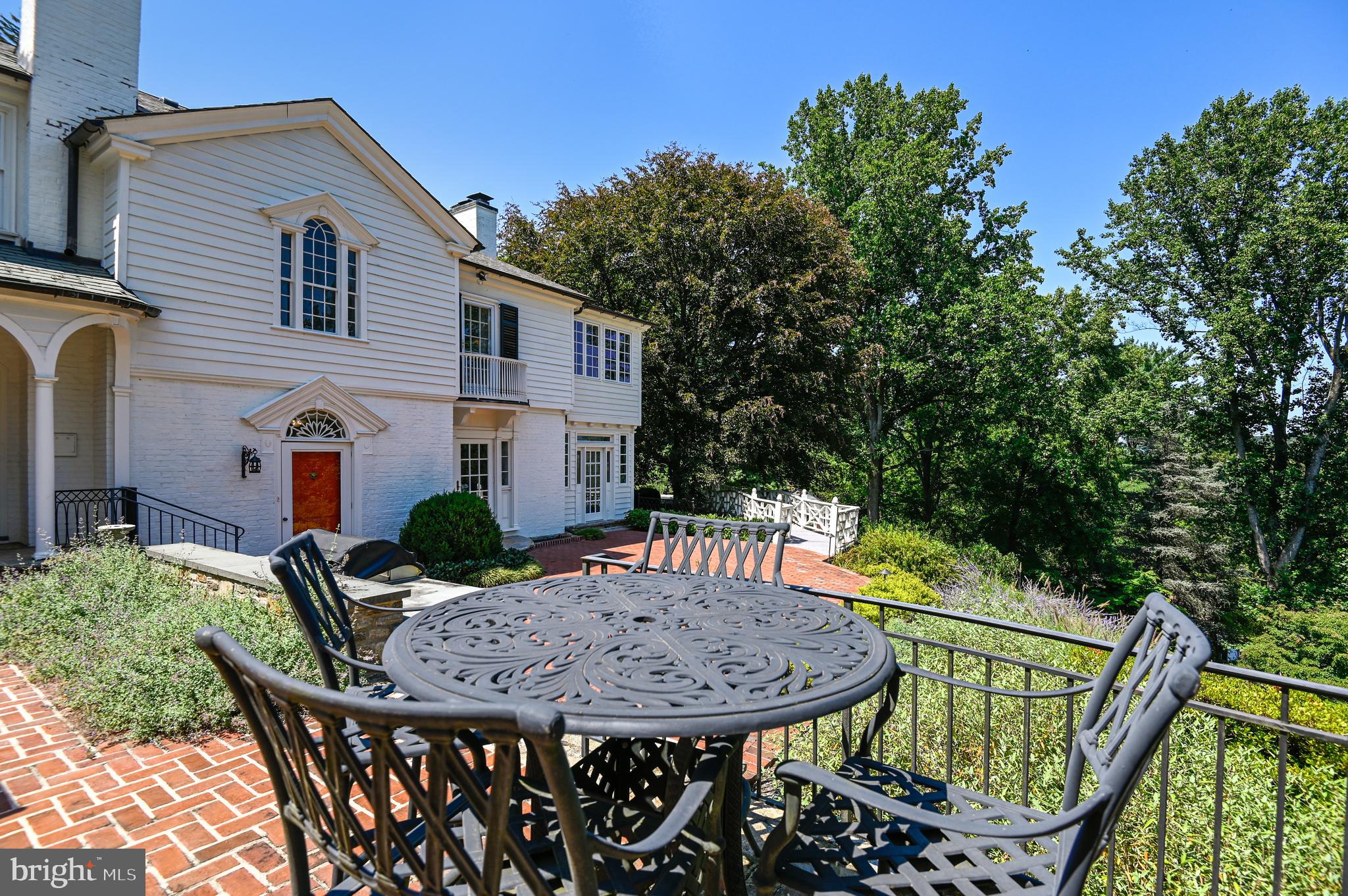 RUXTON - Residential