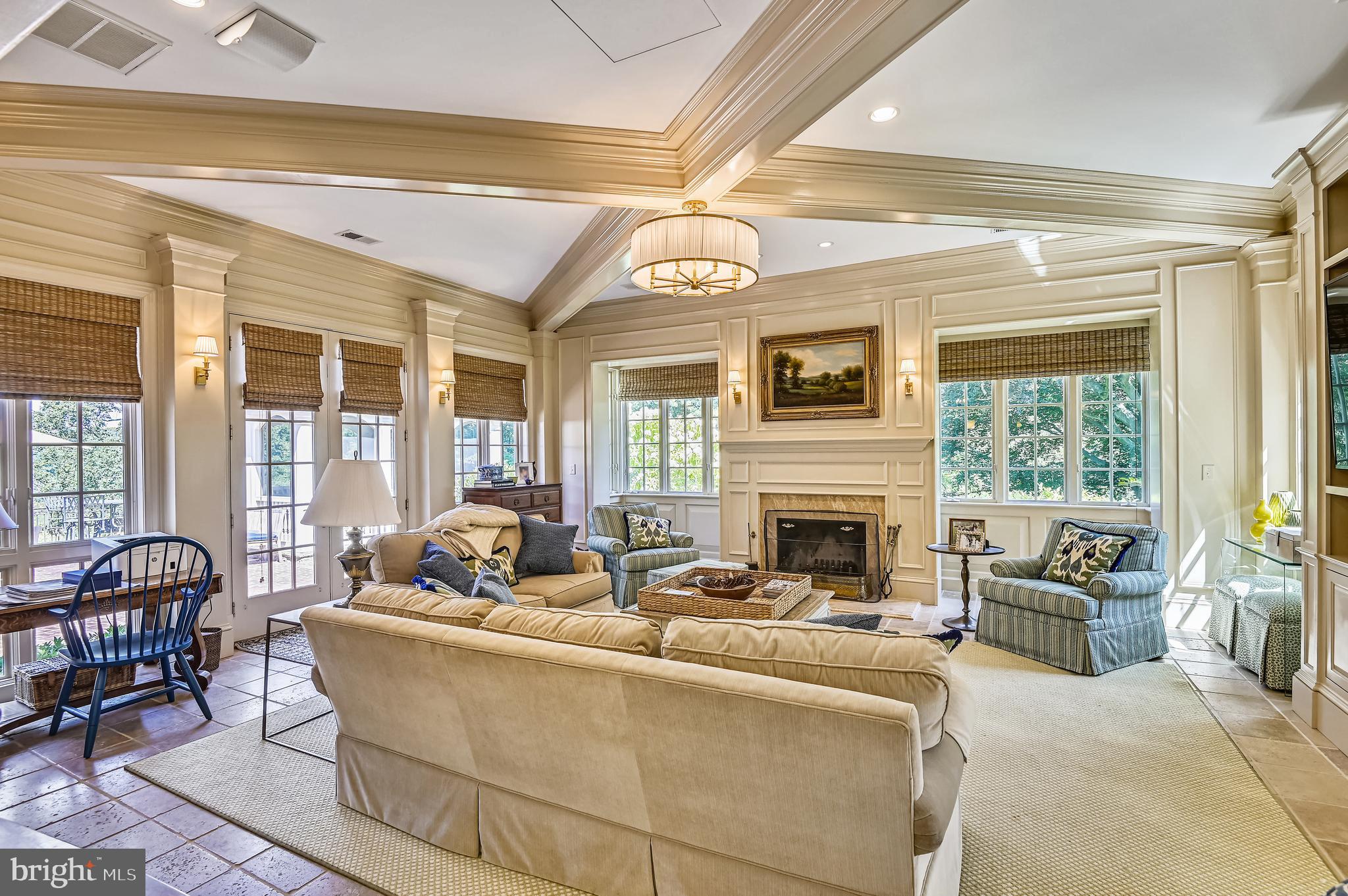 RUXTON - Residential