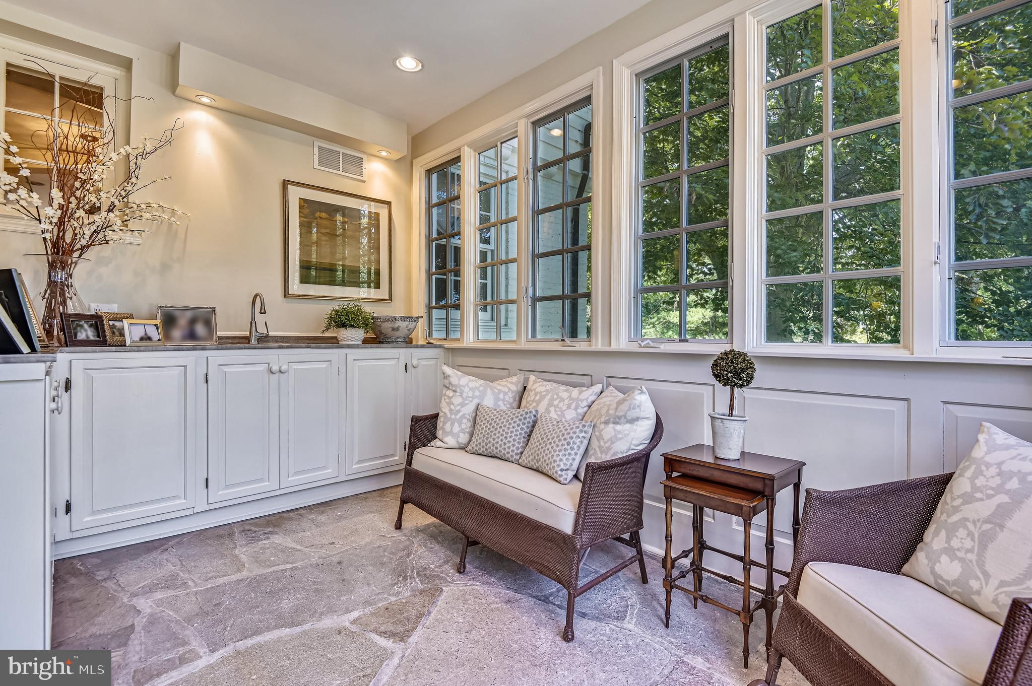 RUXTON - Residential