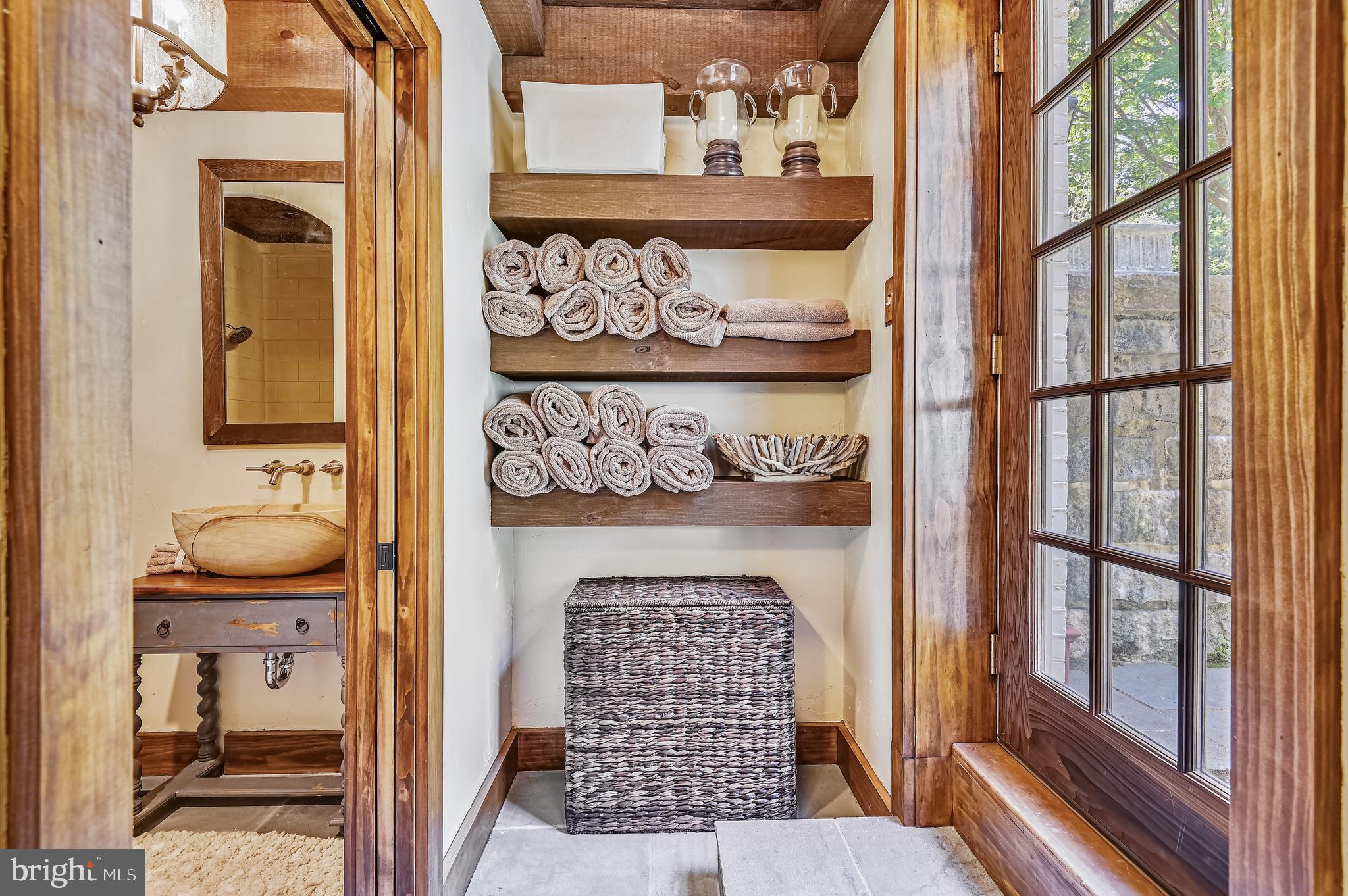 RUXTON - Residential