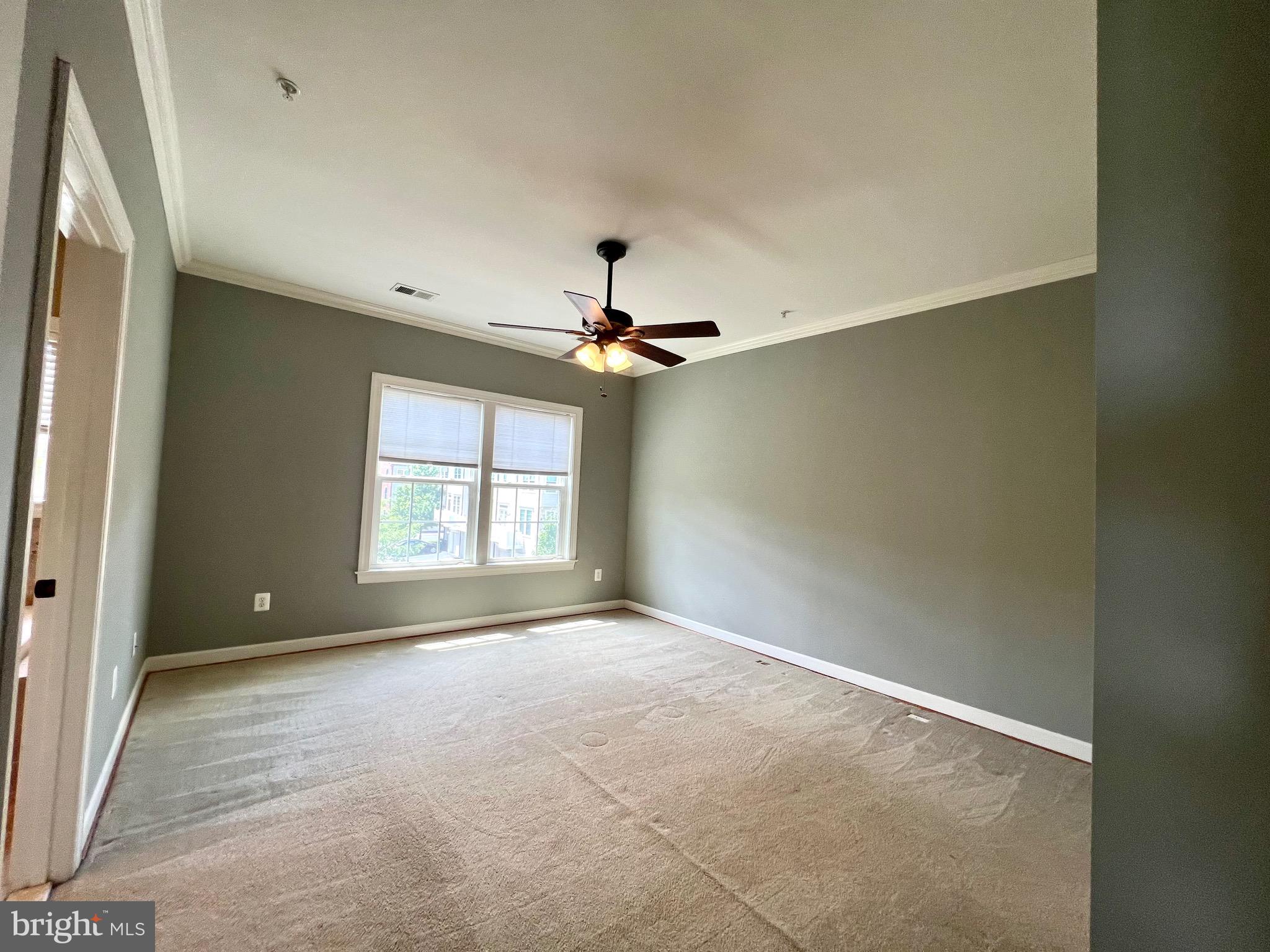 VILLAGES OF URBANA - Residential Lease