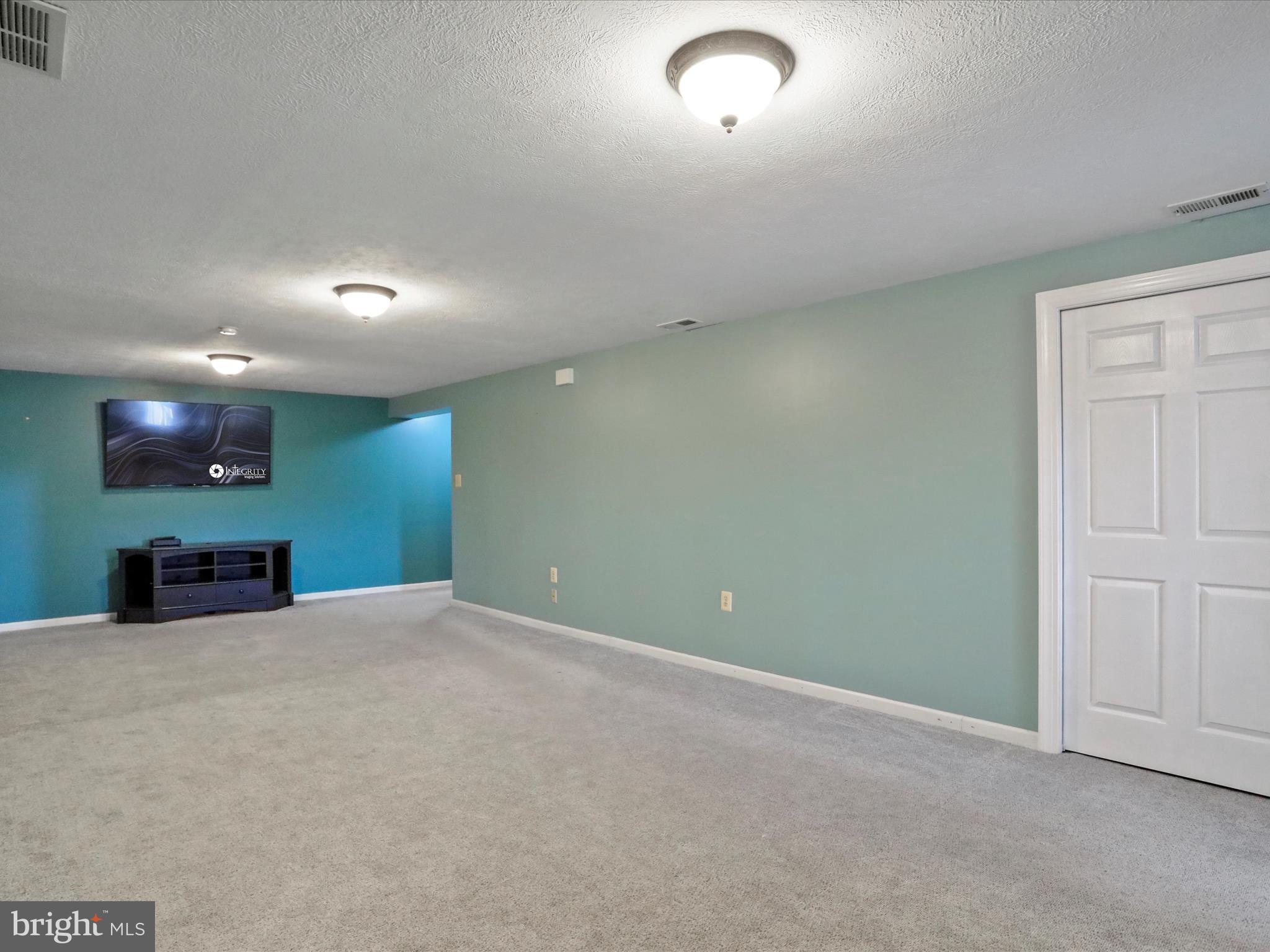 CANVASBACK RIDGE - Residential