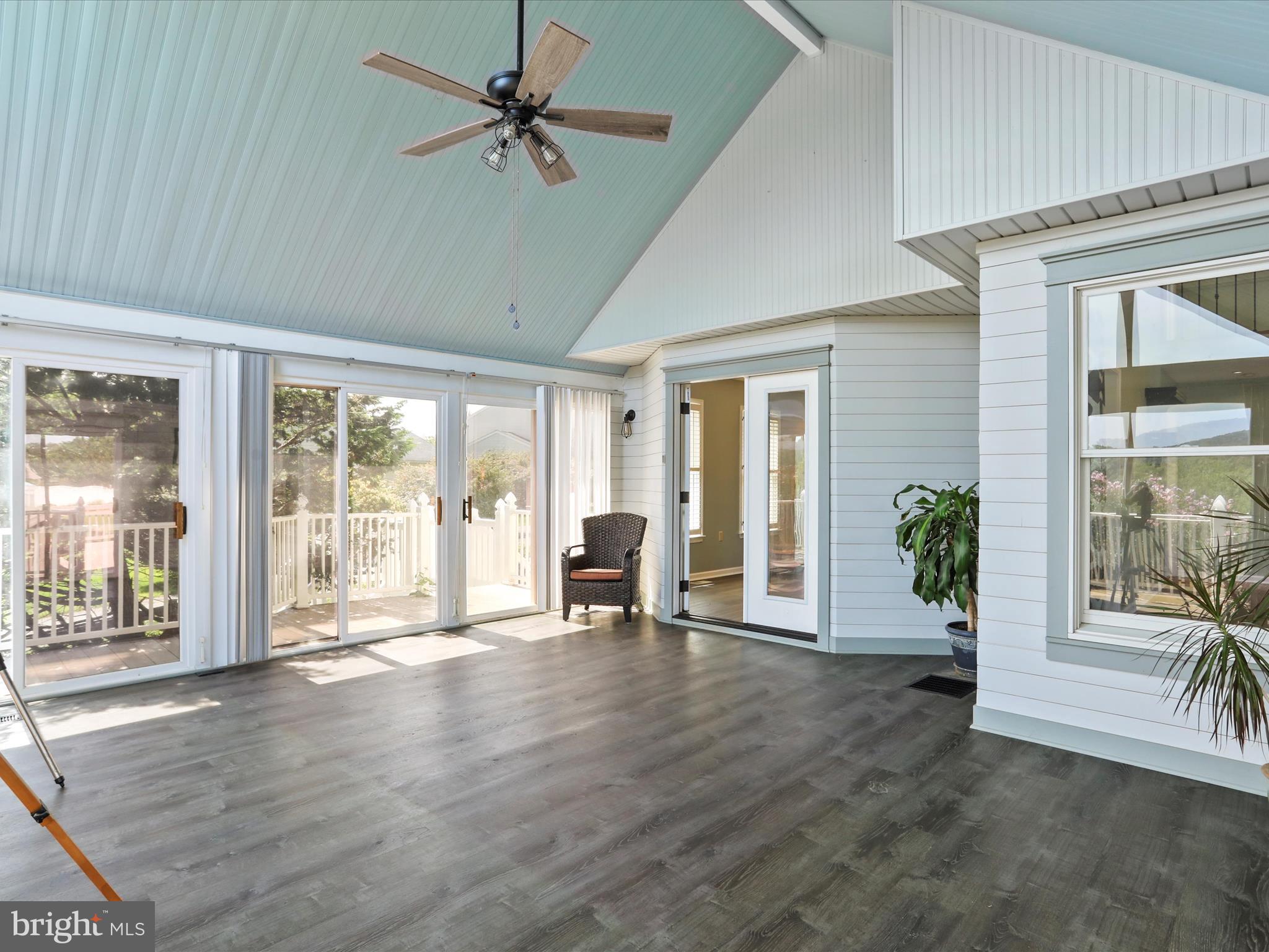 CANVASBACK RIDGE - Residential