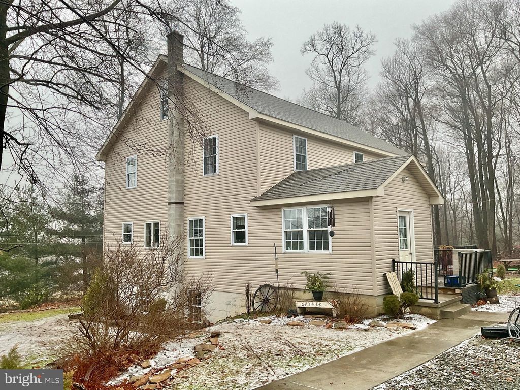 Photo of 667 Noble Road, CHRISTIANA, PA 17509 (MLS # PALA2065940)