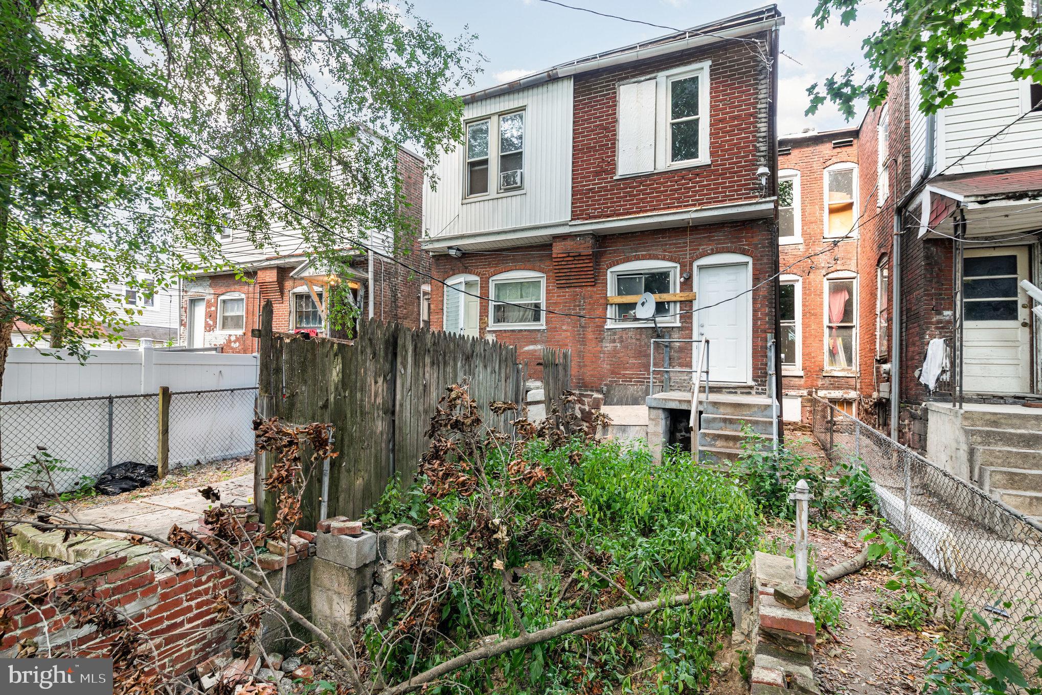 HARRISBURG CITY - Residential