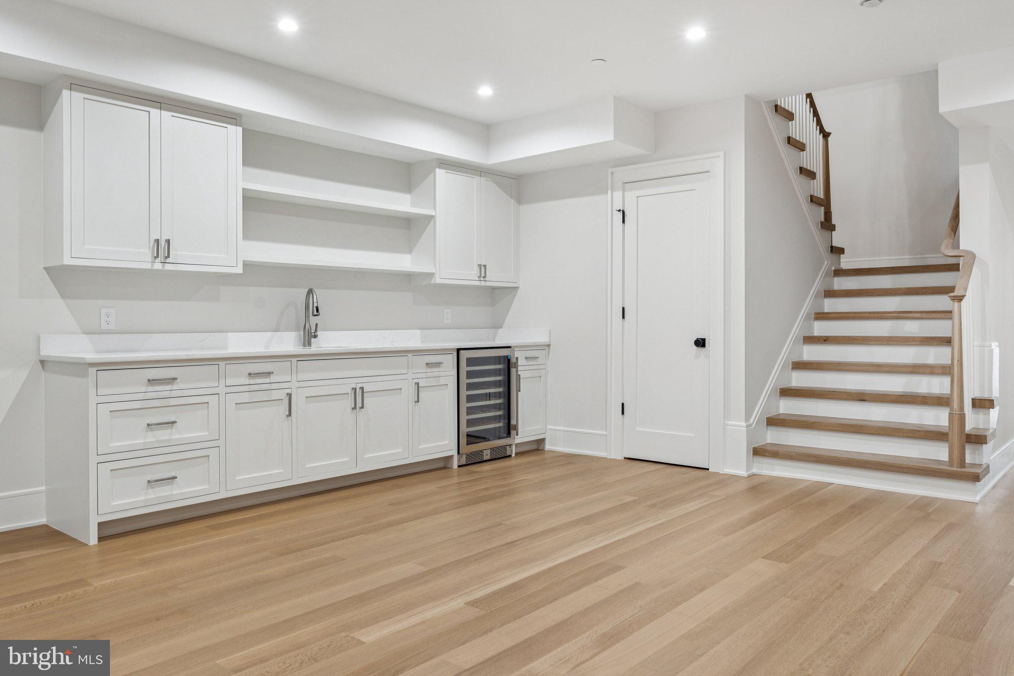 BRADLEY VILLAGE - Residential