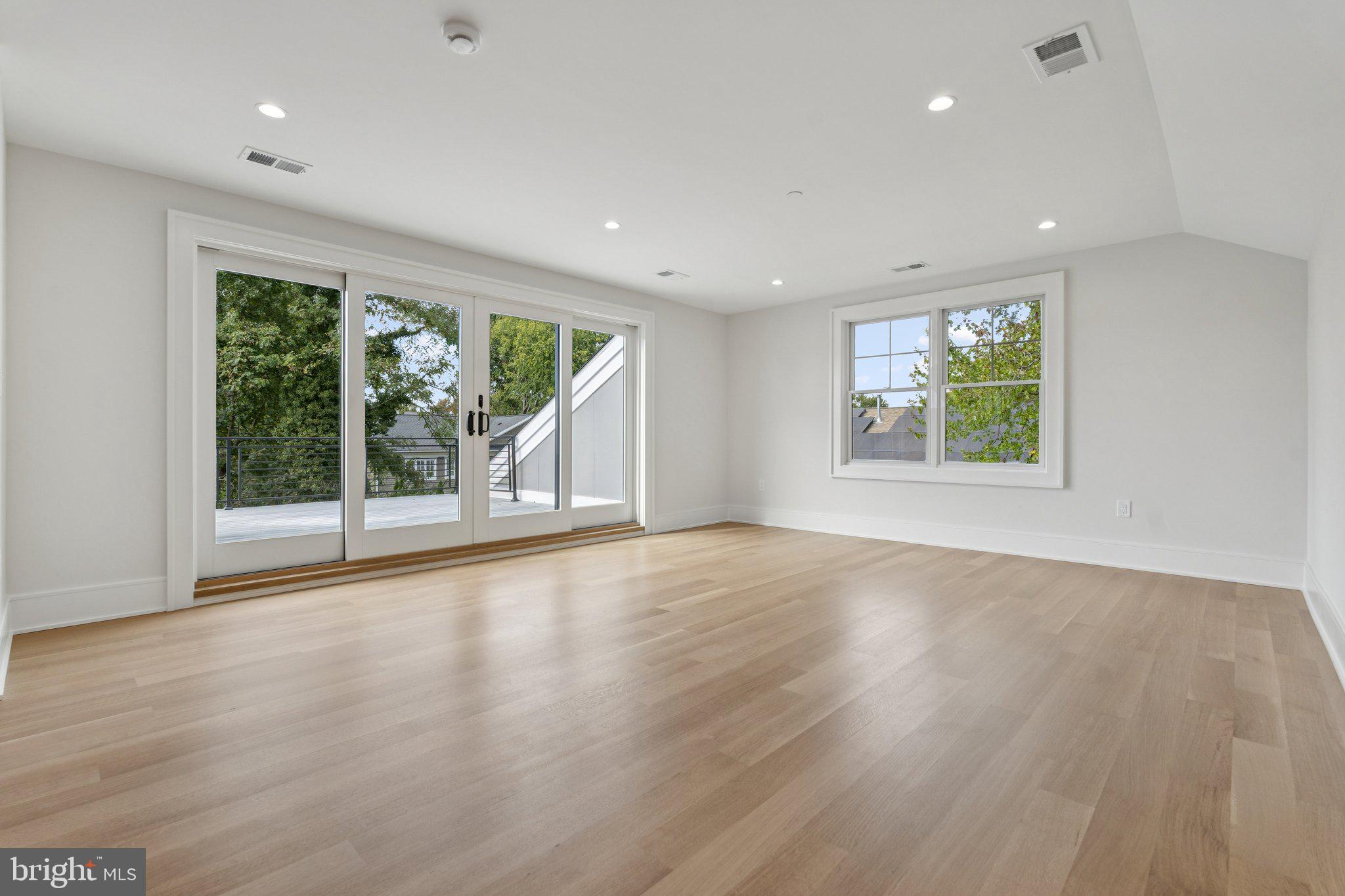 BRADLEY VILLAGE - Residential