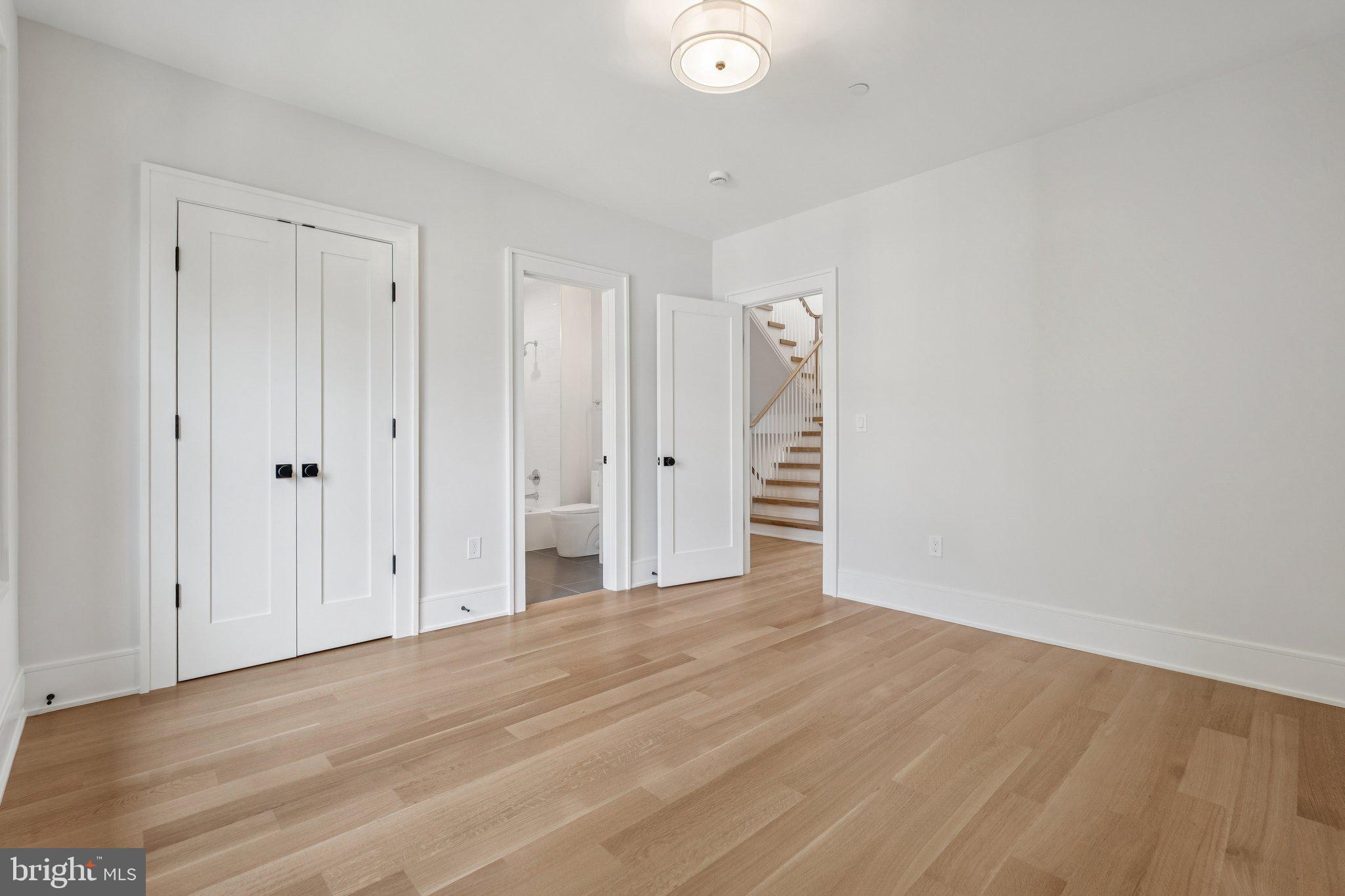 BRADLEY VILLAGE - Residential