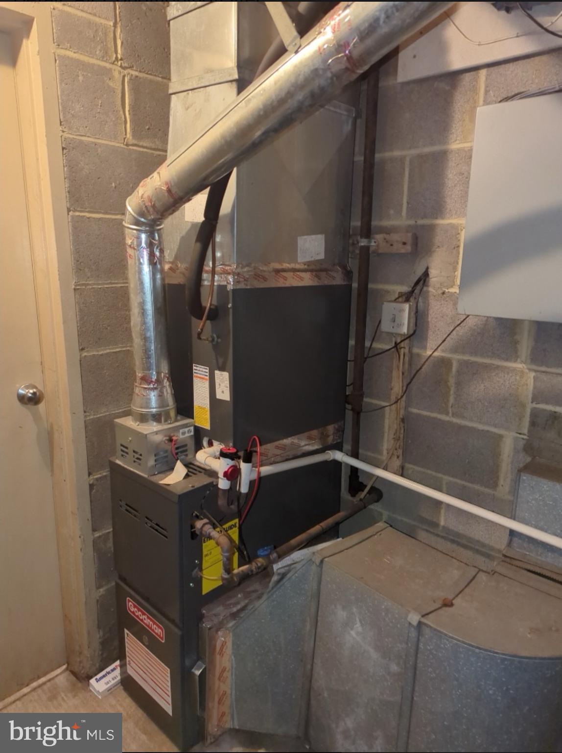 TREOVER CONDOMINIUM - Residential