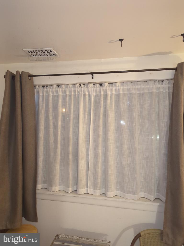 TREOVER CONDOMINIUM - Residential