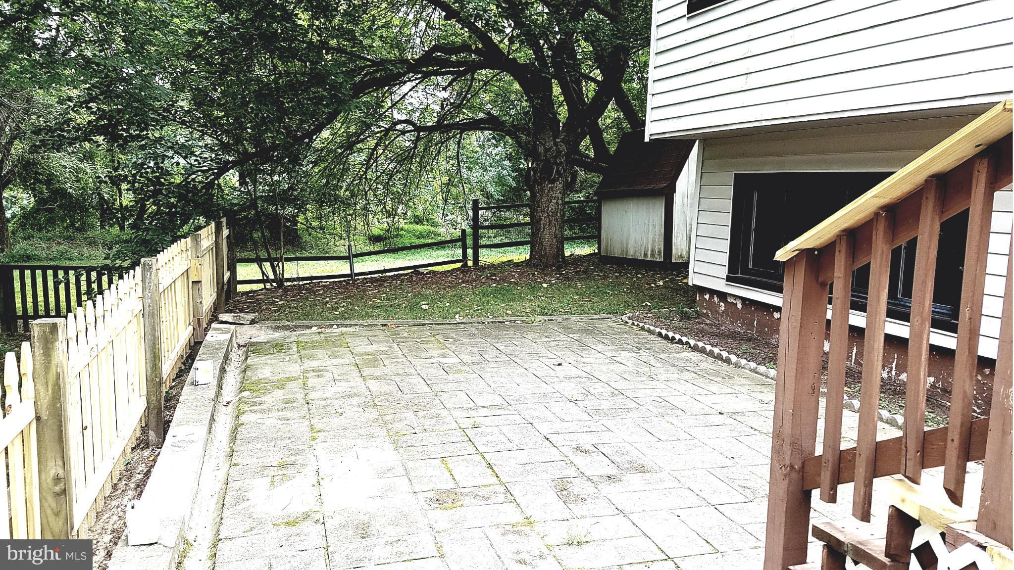 LONG REACH - Residential